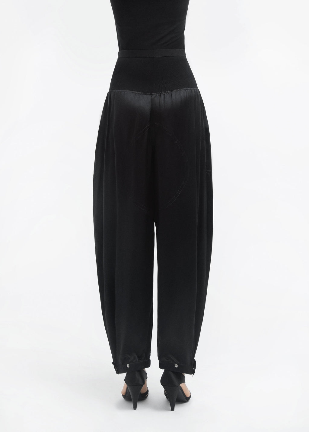 Ribbed Jogger in Silk Charmeuse - Black - CO