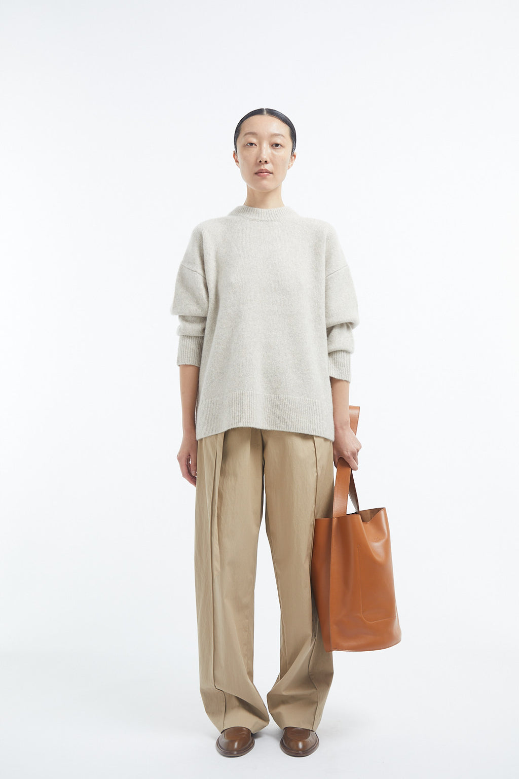 Crewneck Long Sleeve Sweater in Cashmere Silk - Ivory - CO