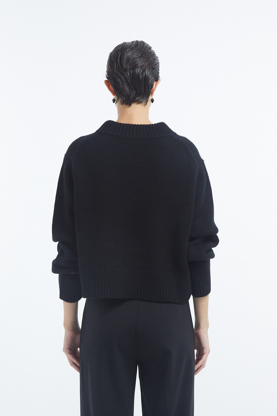 Cropped Oversized Sweater in Cashmere - Black