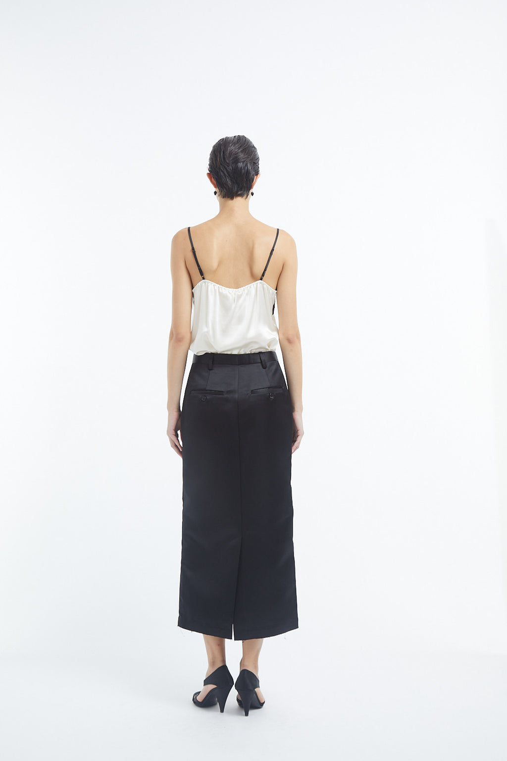 Tailored Pencil Skirt in Duchess Satin - Black - CO