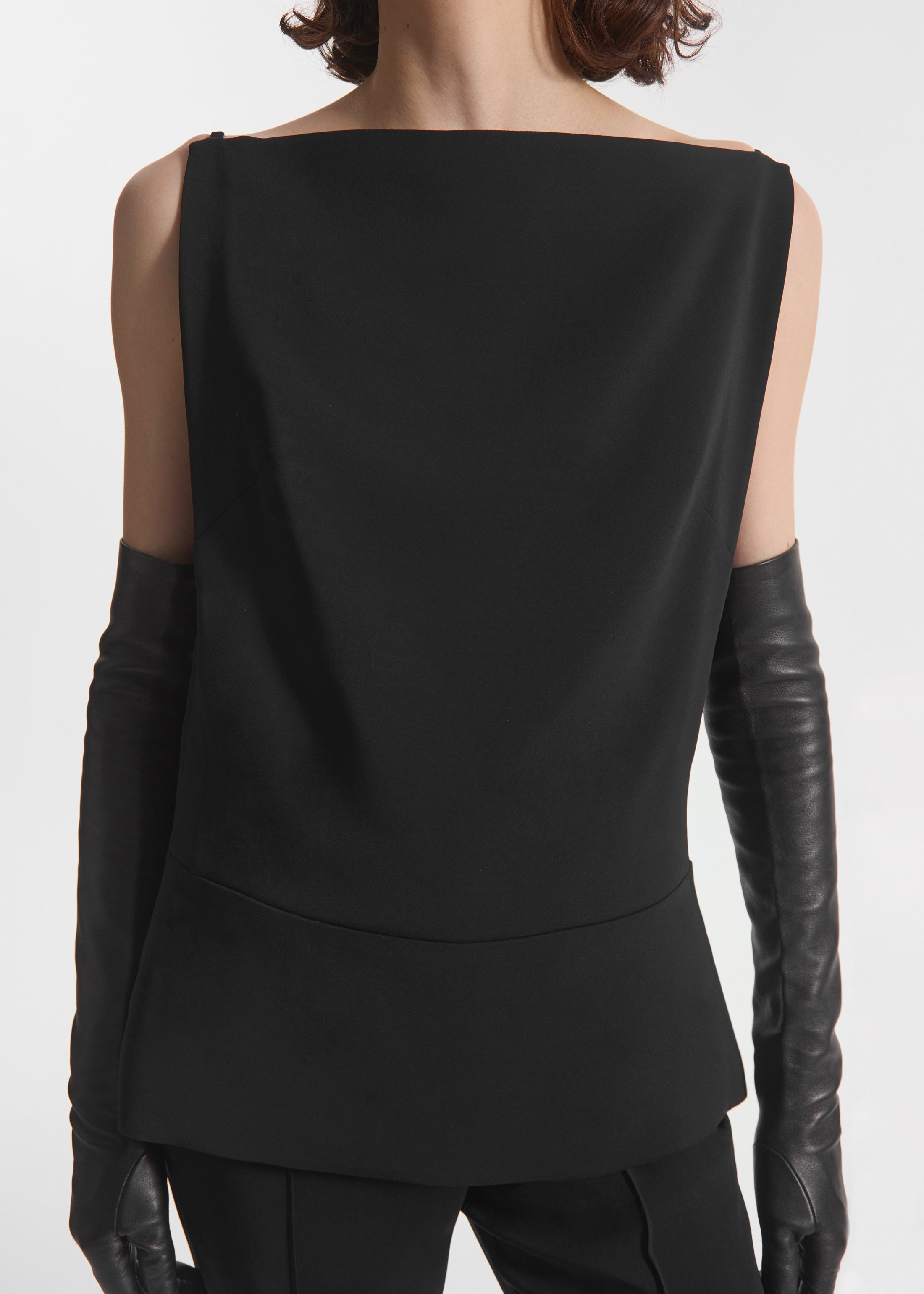 Bateau Structured Top in Crepe - Black, image 4 of 6