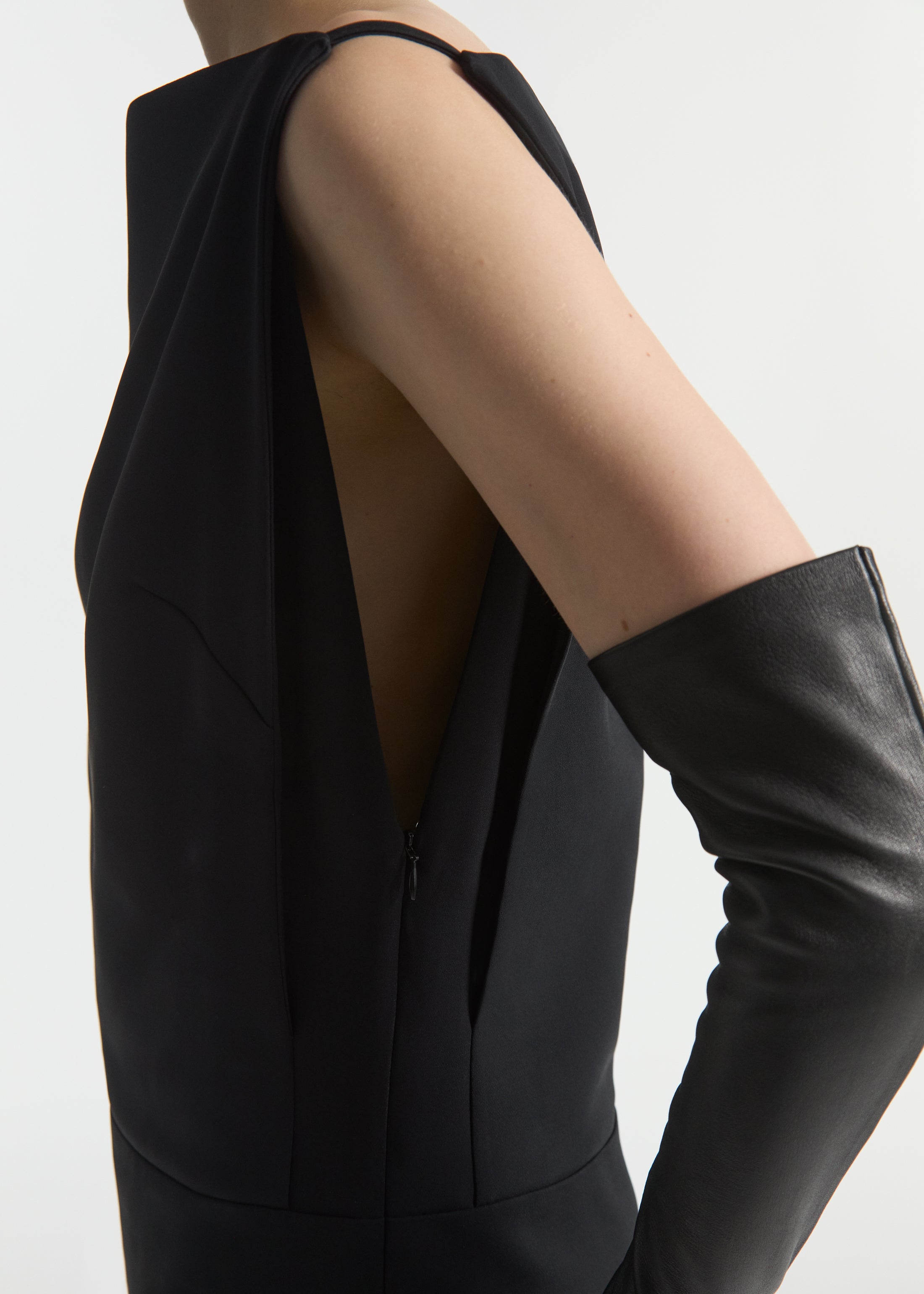 Bateau Structured Top in Crepe - Black, image 5 of 6