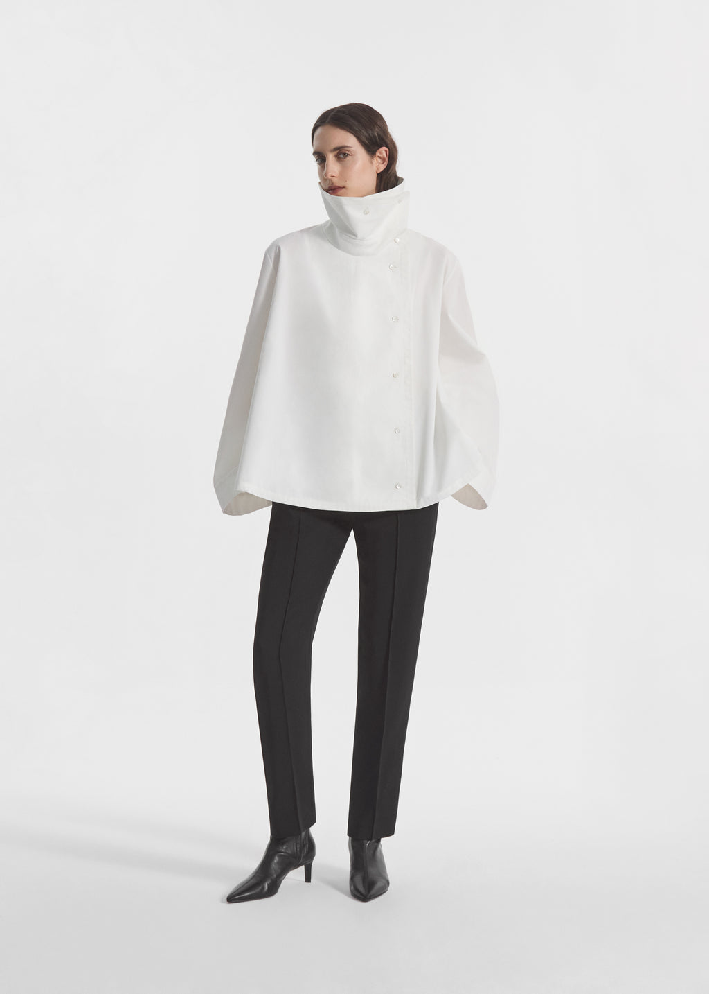 Flying Collar Shirt in Cotton Silk - White - CO