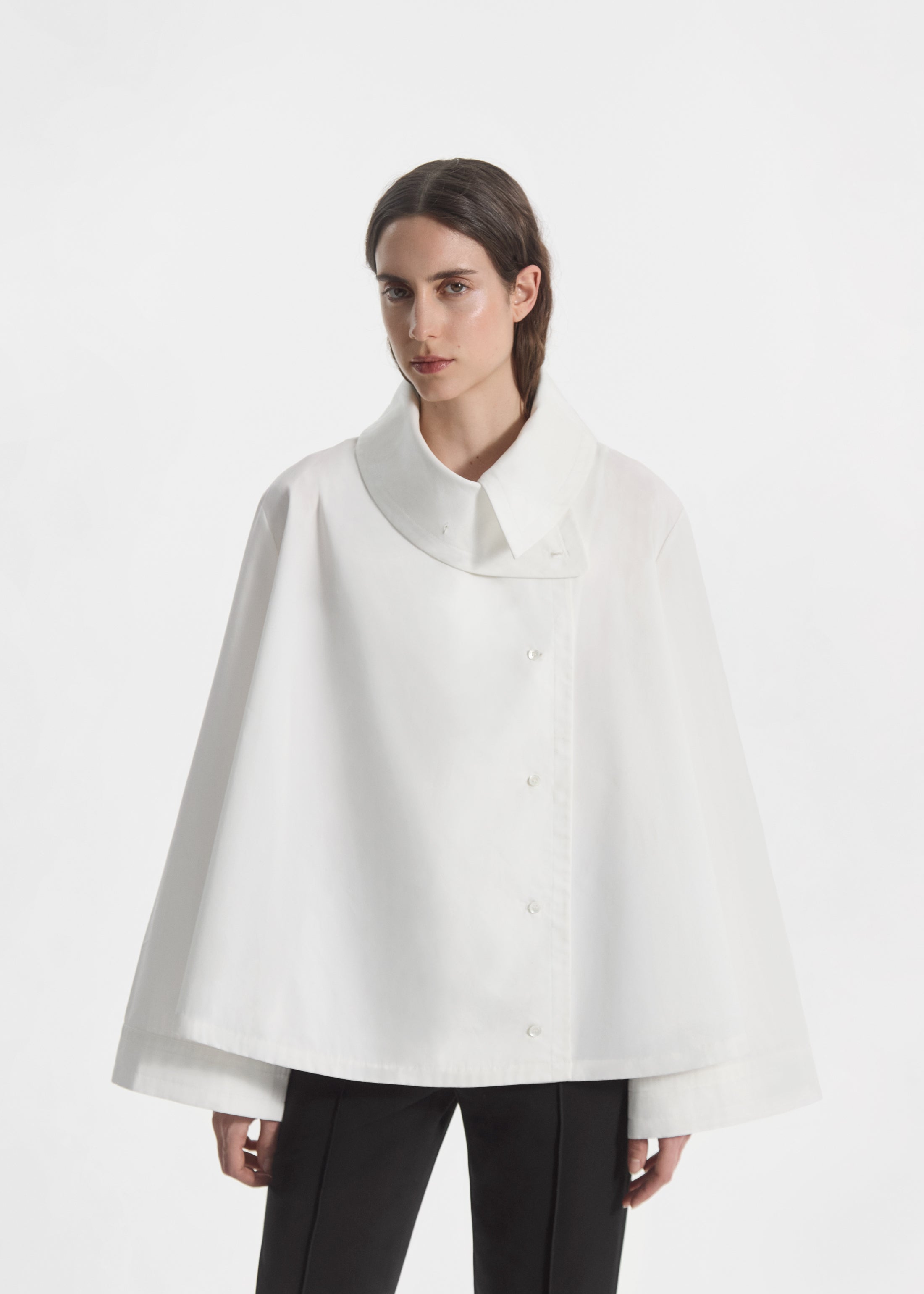 Flying Collar Shirt in Cotton Silk - White