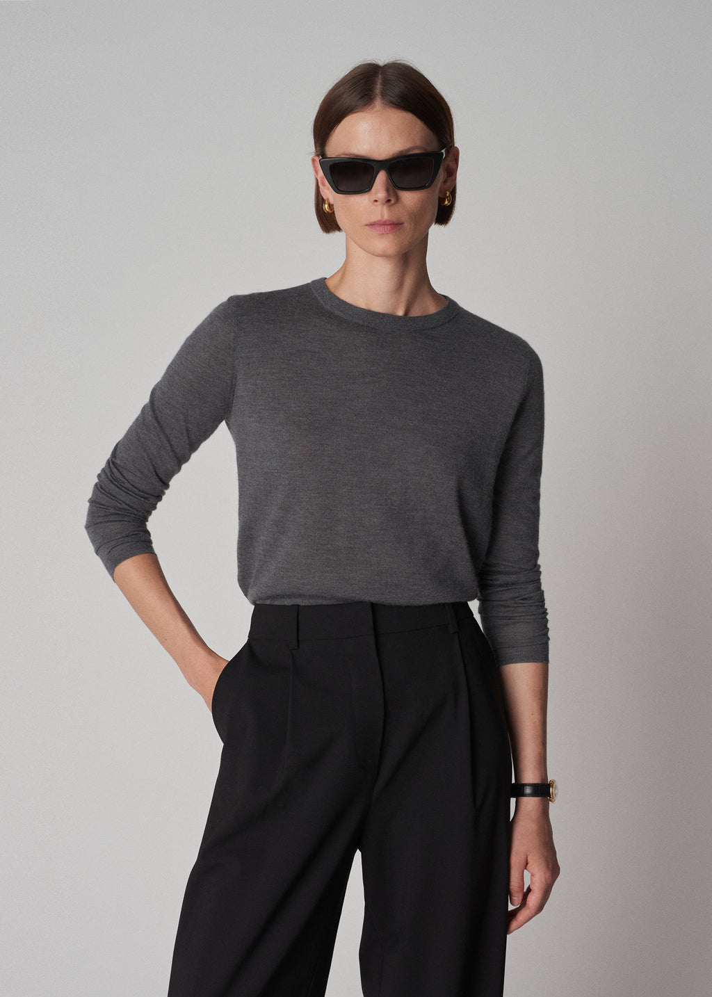 Long Sleeve Crew Neck Tee in Fine Cashmere - Grey - CO