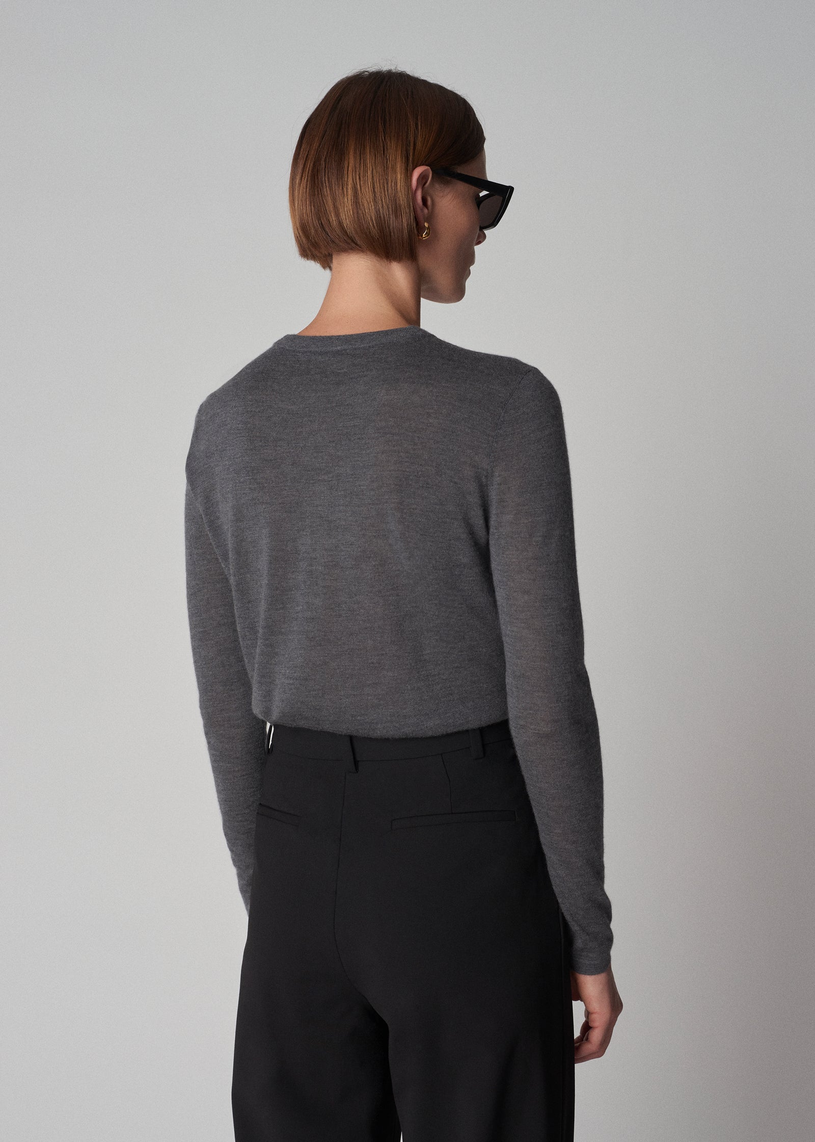 Long Sleeve Crew Neck Tee in Fine Cashmere - Grey - CO Collections