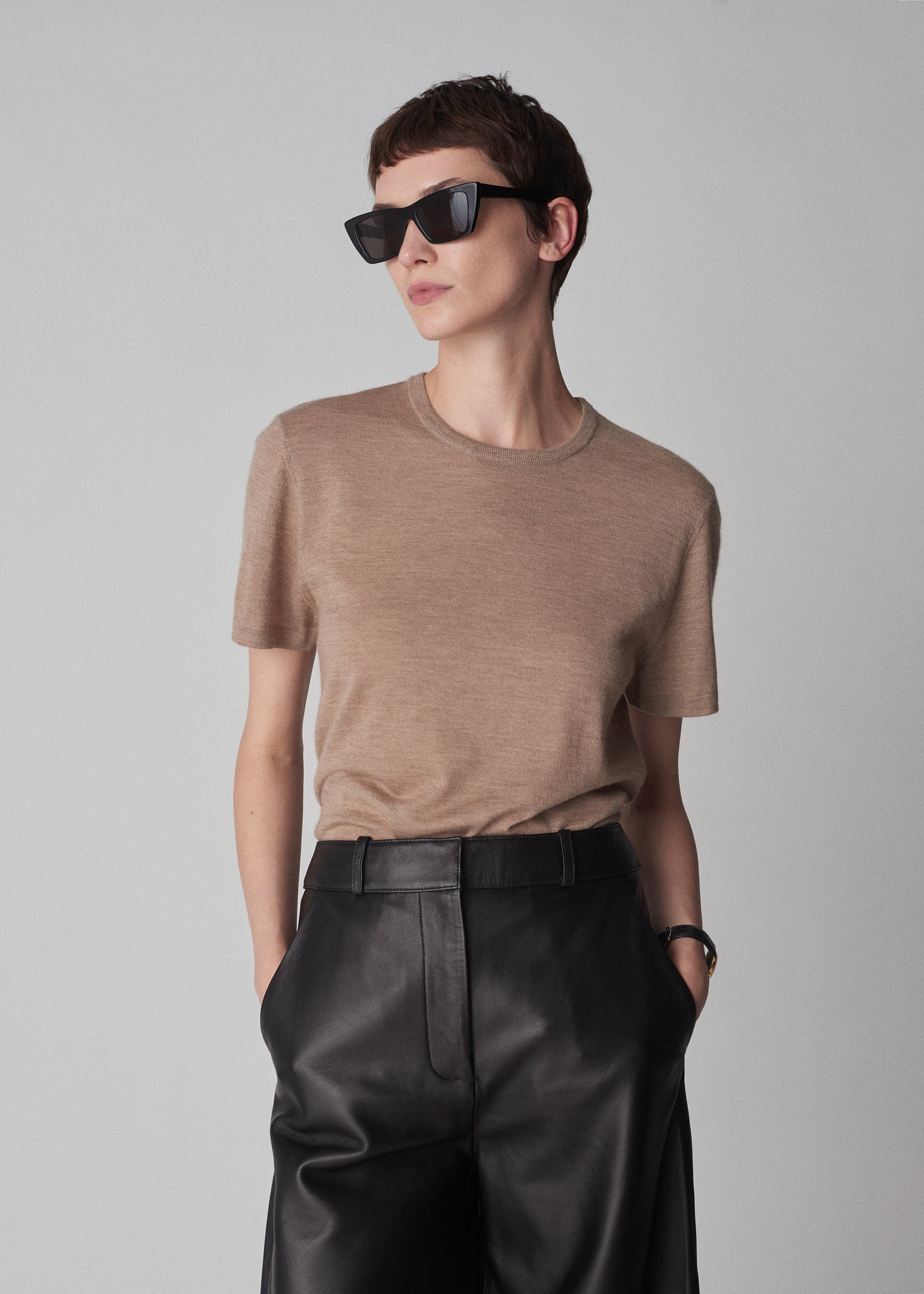 T-Shirt in Fine Cashmere - Taupe - CO Collections