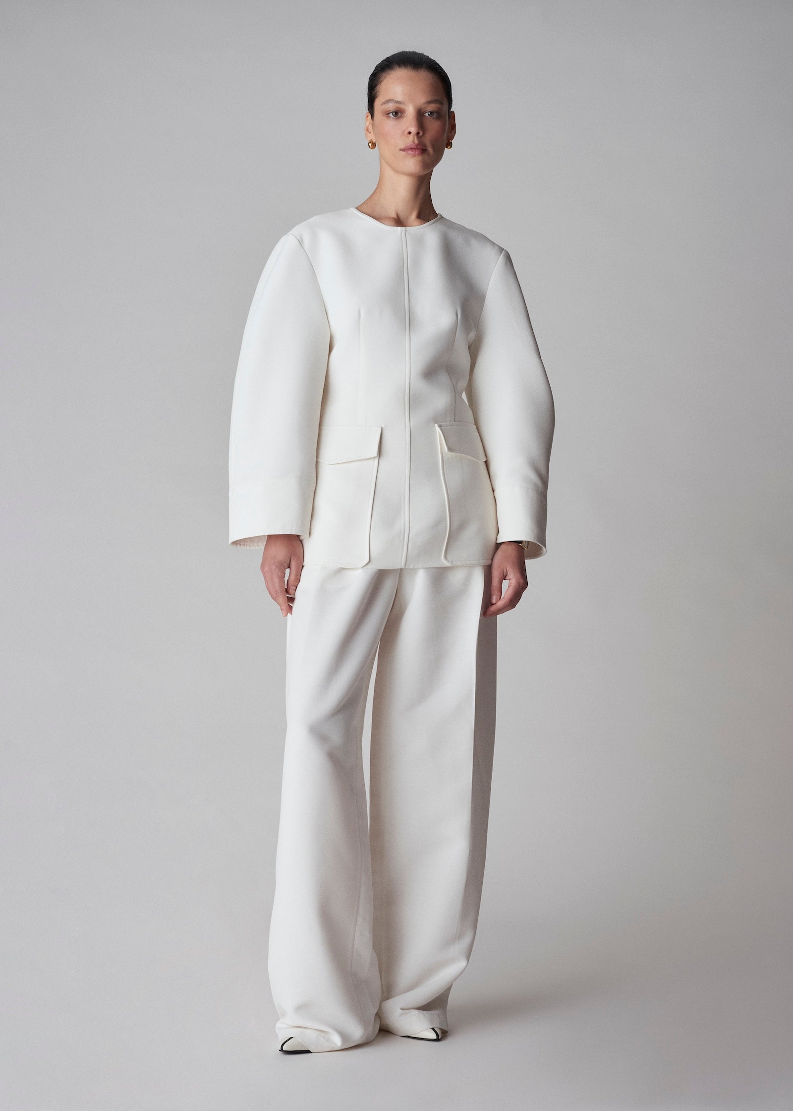 Pleated Barrel Trouser in Faille - Ivory