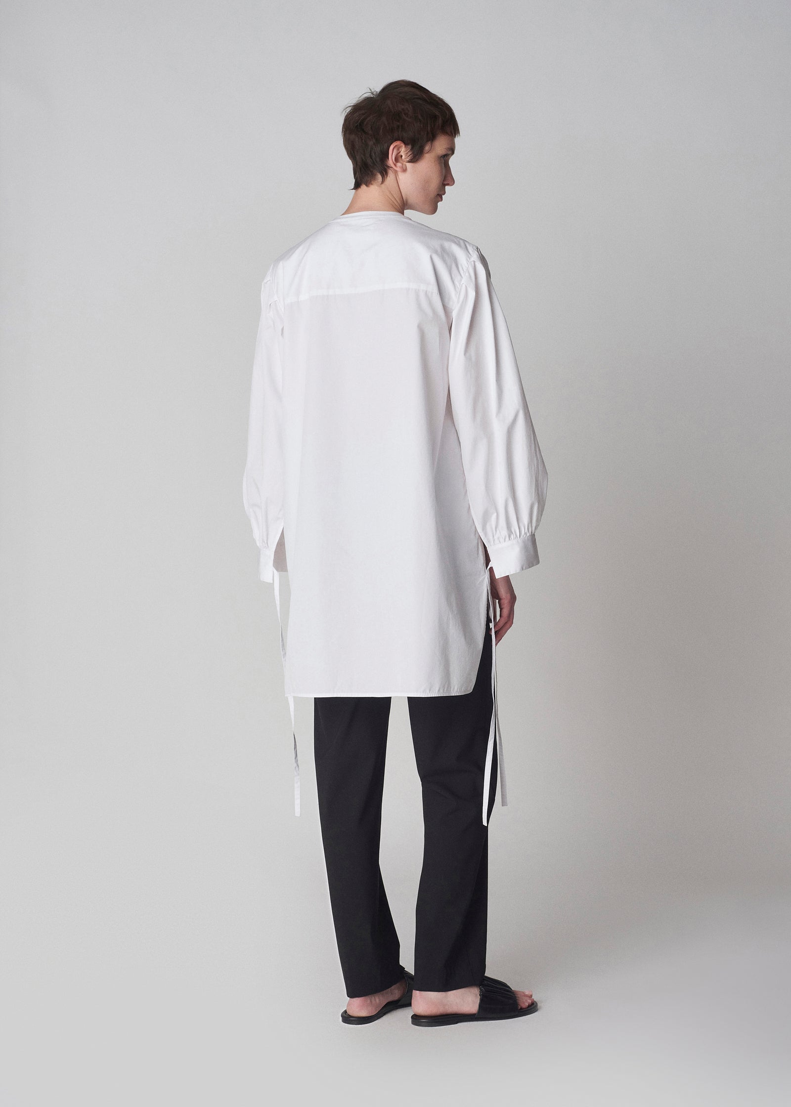 Collarless Tunic Shirt in Cotton Poplin - White - CO Collections