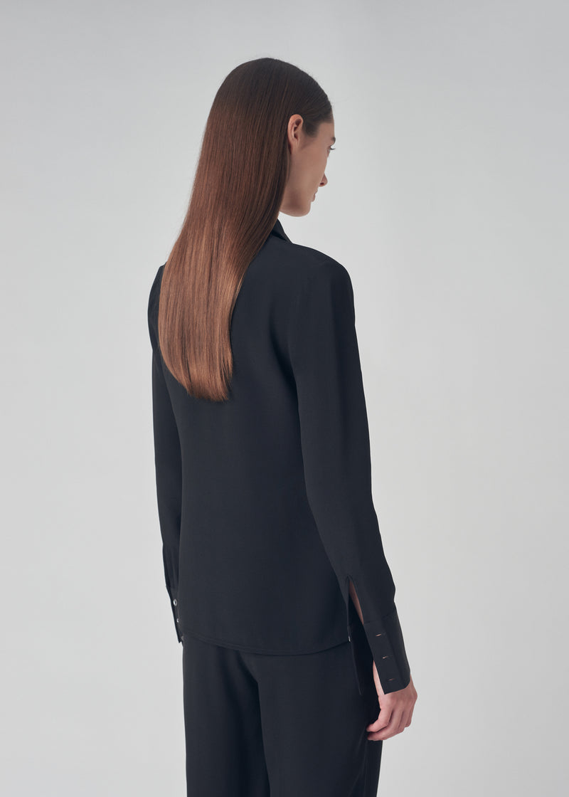 Button Up Shirt in Silk Cady - Black - CO