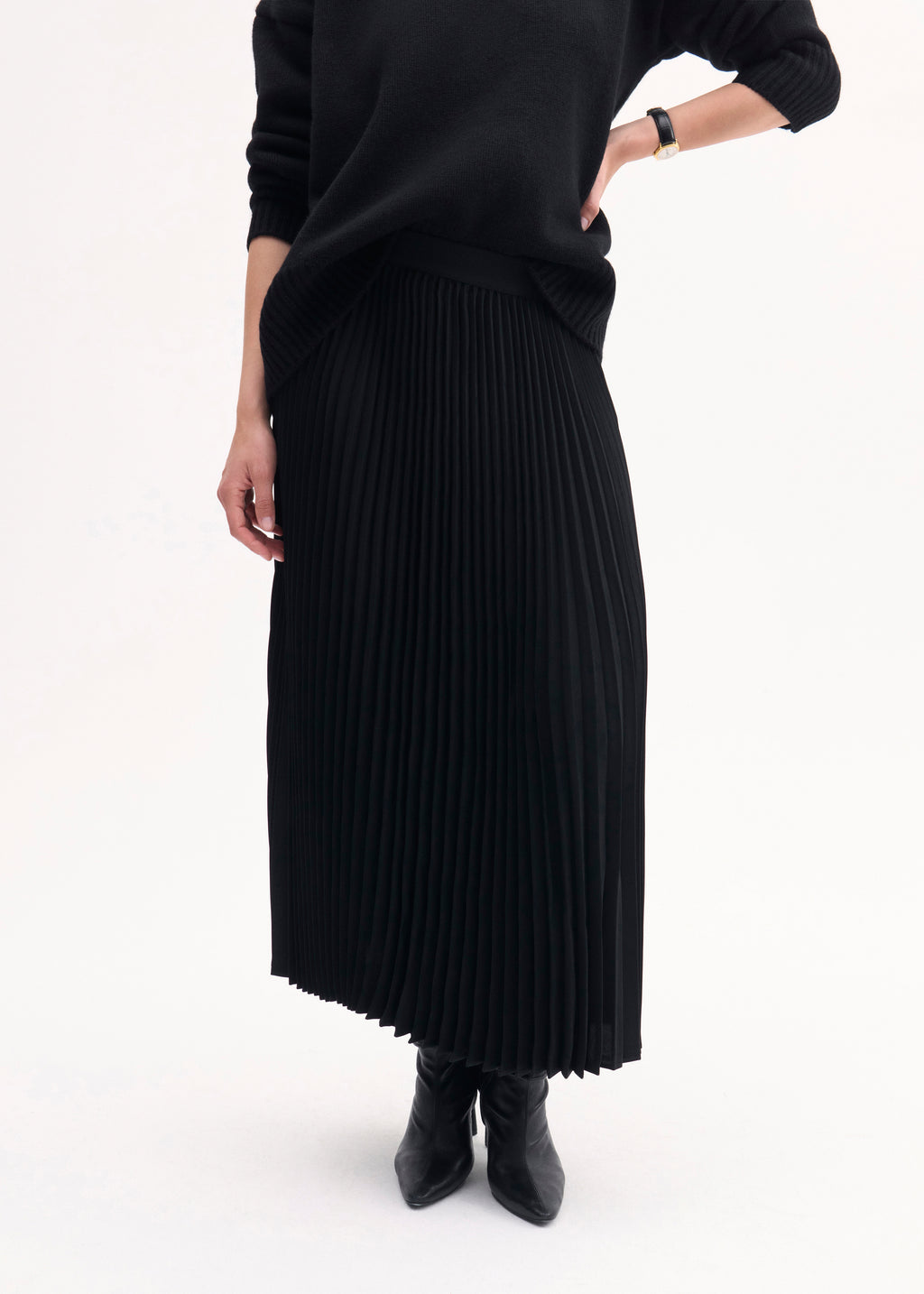 Pleated Elastic Waist Skirt in Stretch Crepe - Black - CO