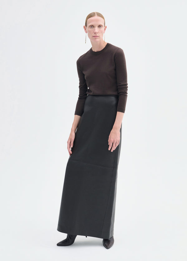 Full-Length Pencil Skirt in Leather - Chocolate - CO