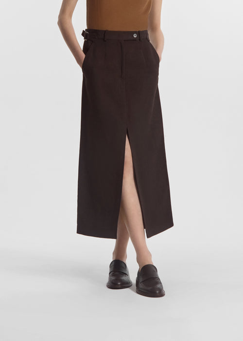 Tailored Front-Slit Midi Skirt in Linen - Chocolate, image 3 of 5