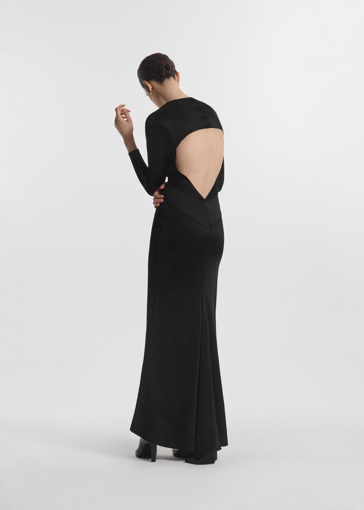 Backless Column Dress in Viscose Shine - Black - CO