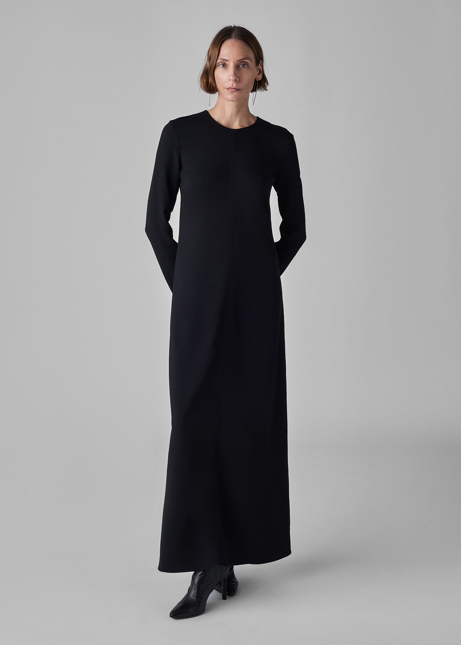 Long Sleeve Column Dress in Viscose Crepe - Black - CO