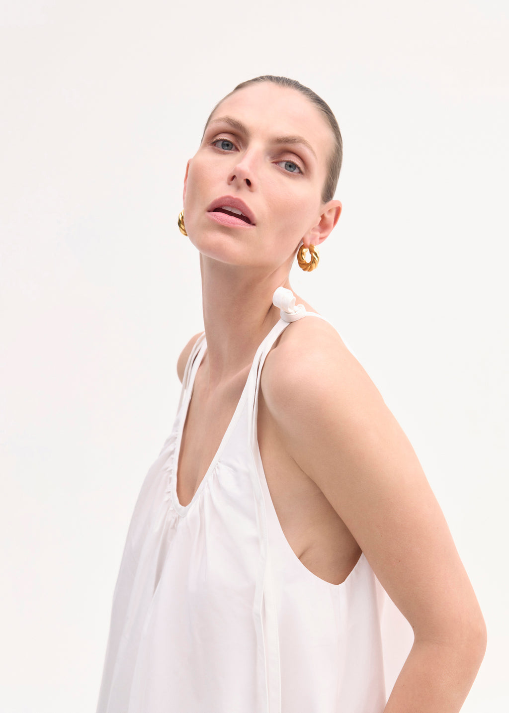 Gathered Halter Dress in Cotton Poplin - White - CO