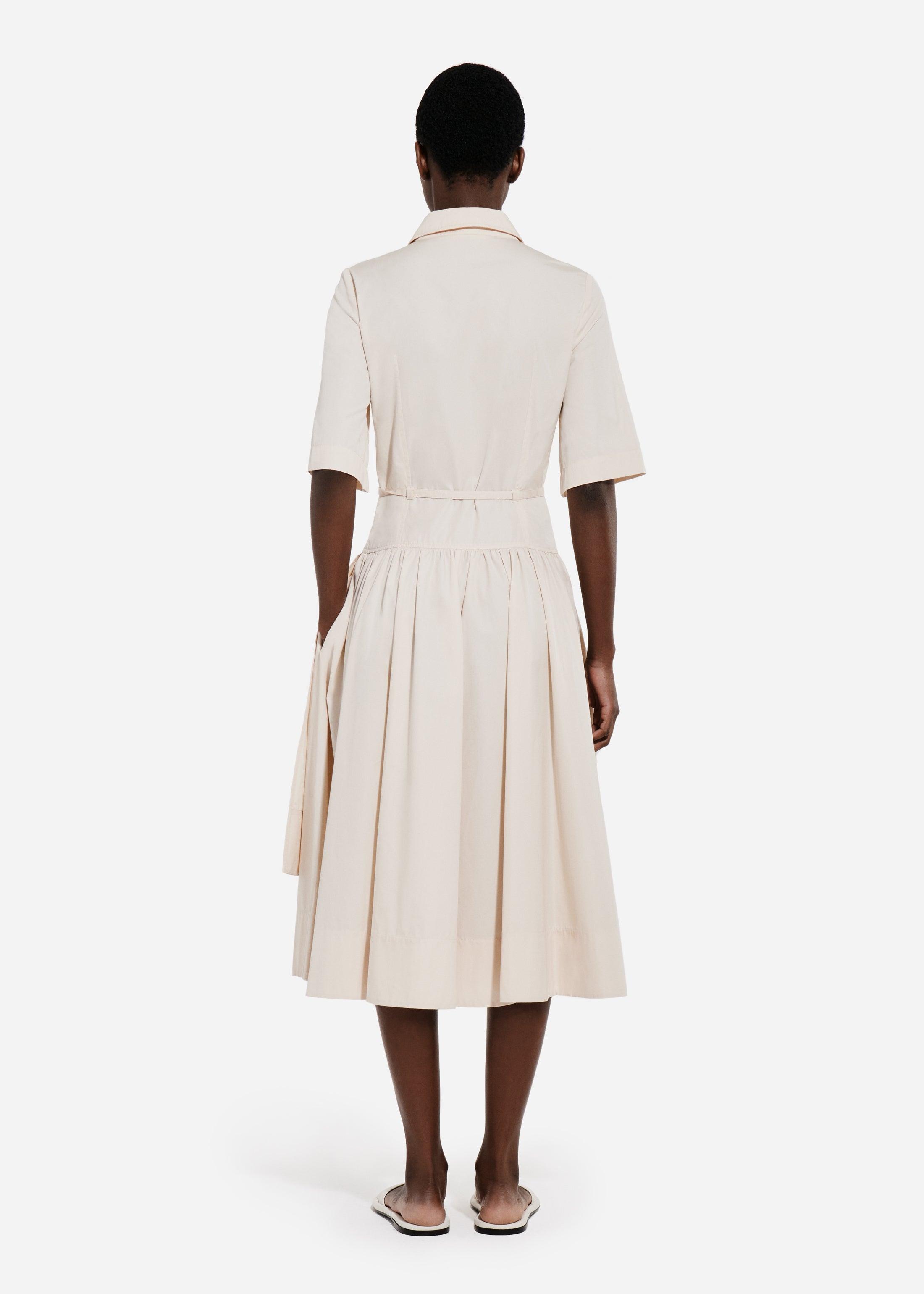 Short Sleeve Belted Dress in Cotton Poplin - Whisper Pink