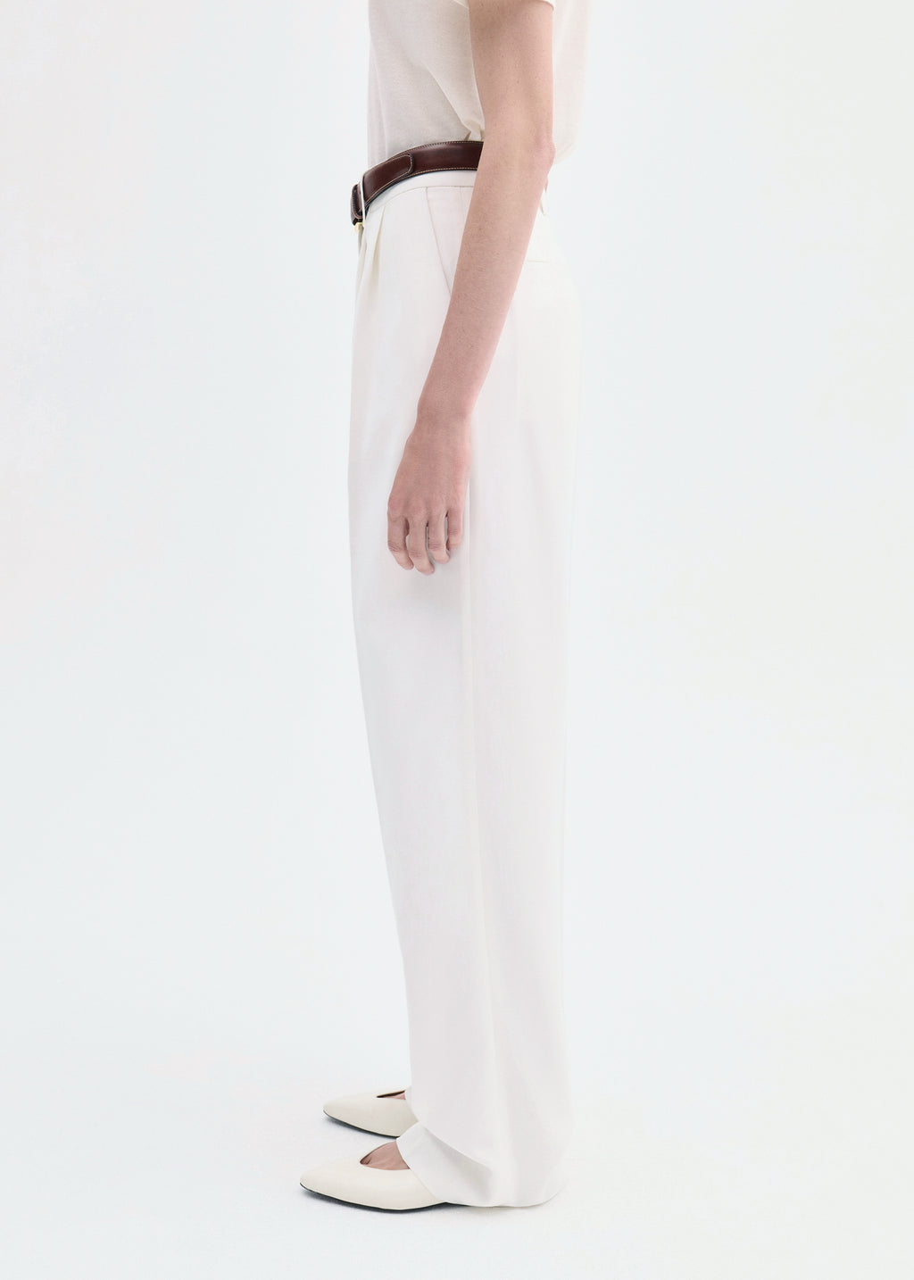 Pleat Front Trouser in Crepe - Ivory - CO