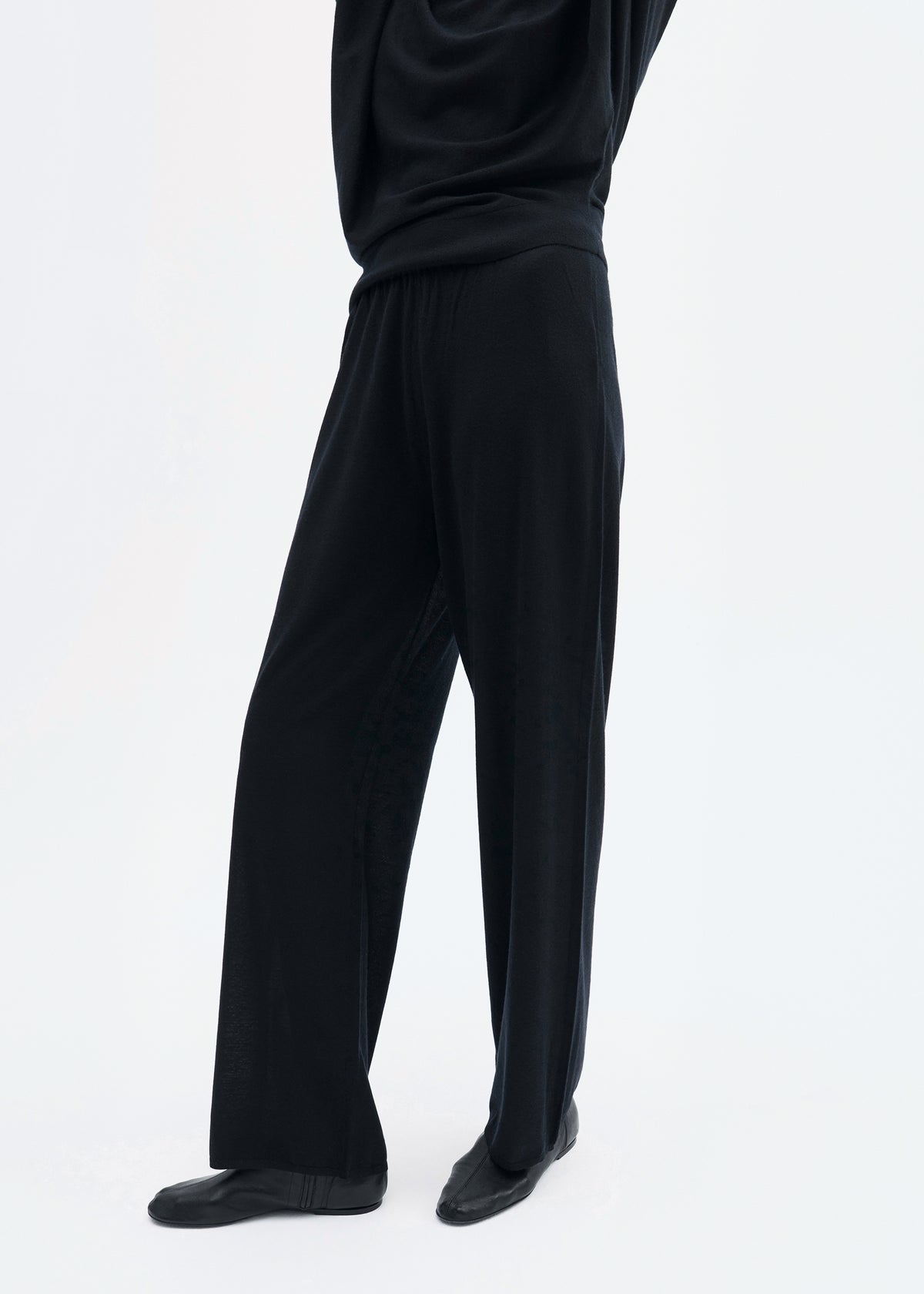 Pull Up Pant in Fine Cashmere - Black, image 3 of 6