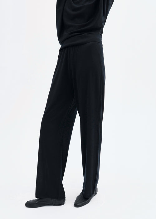 Pull Up Pant in Fine Cashmere - Black, image 3 of 6