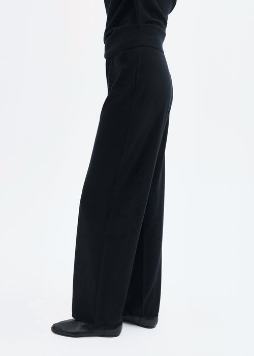 Pull Up Pant in Fine Cashmere - Black, image 2 of 6