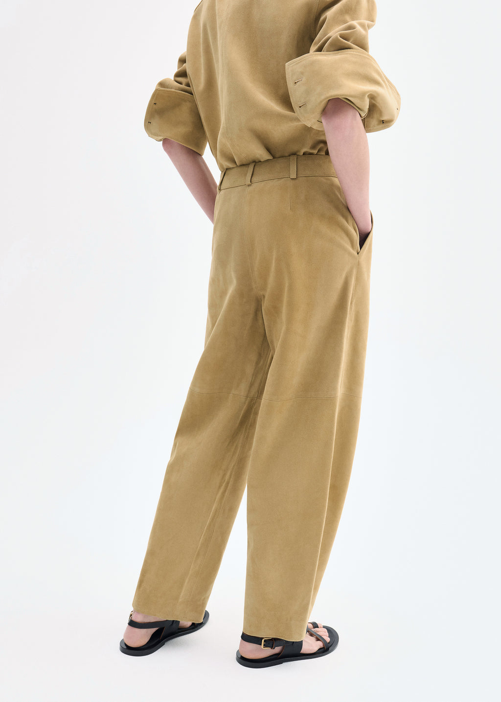 Curved Trouser in Suede - Camel - CO