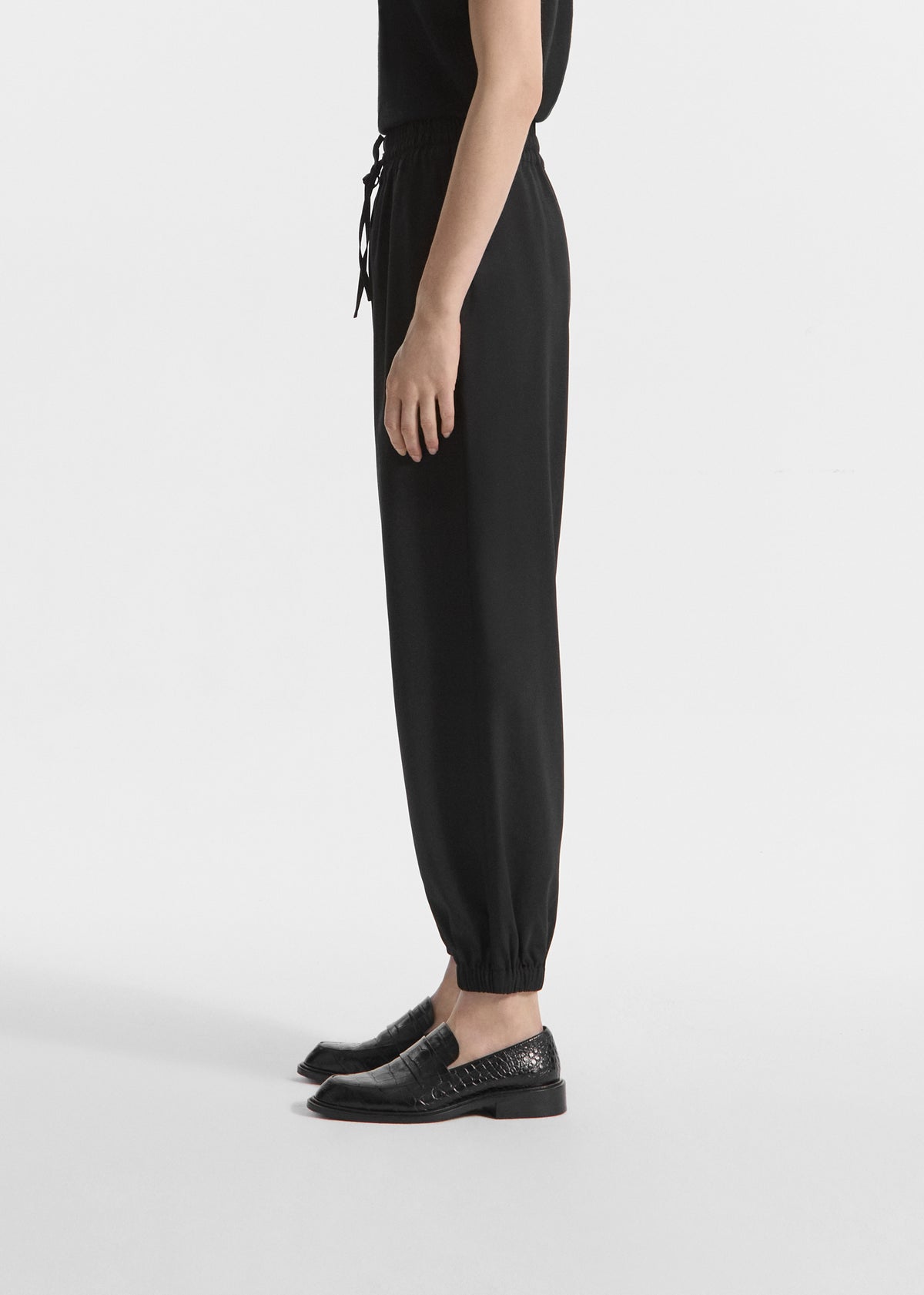 Jogger Pant in Stretch Wool Suiting - Black, image 3 of 5