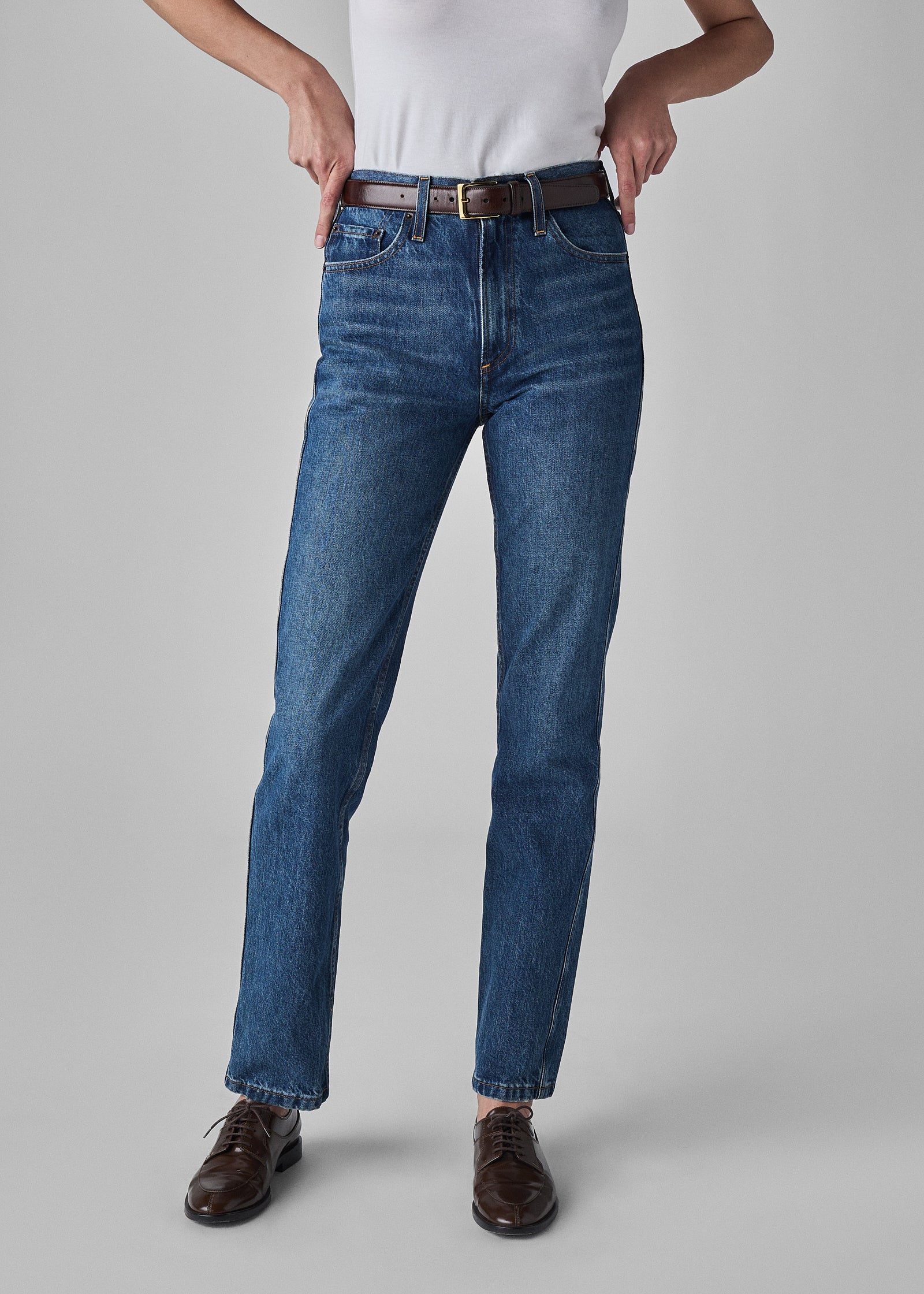 High Rise Jean in Denim - Indigo