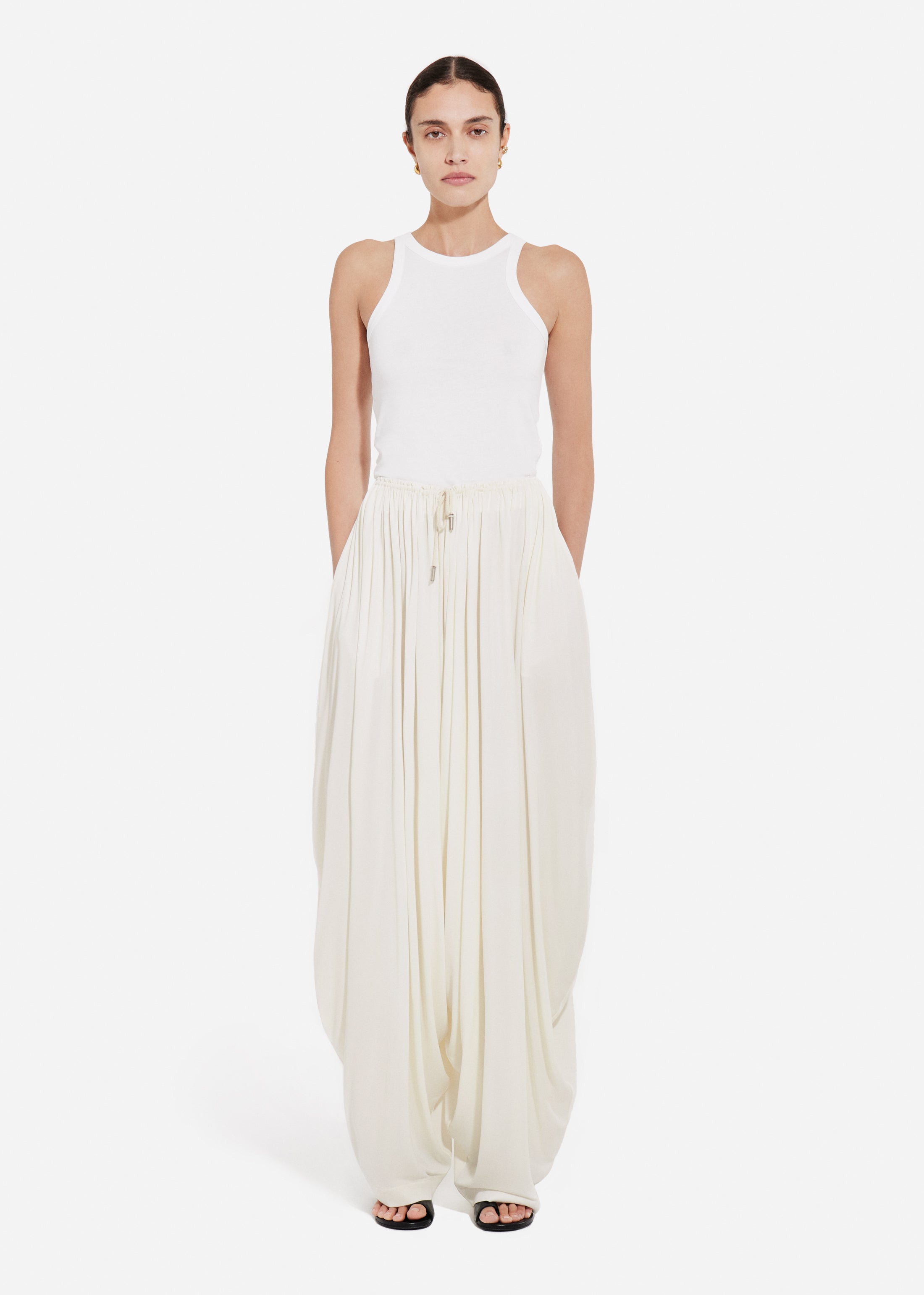 Elasticated Waist Gathered Pant in Viscose - Ivory