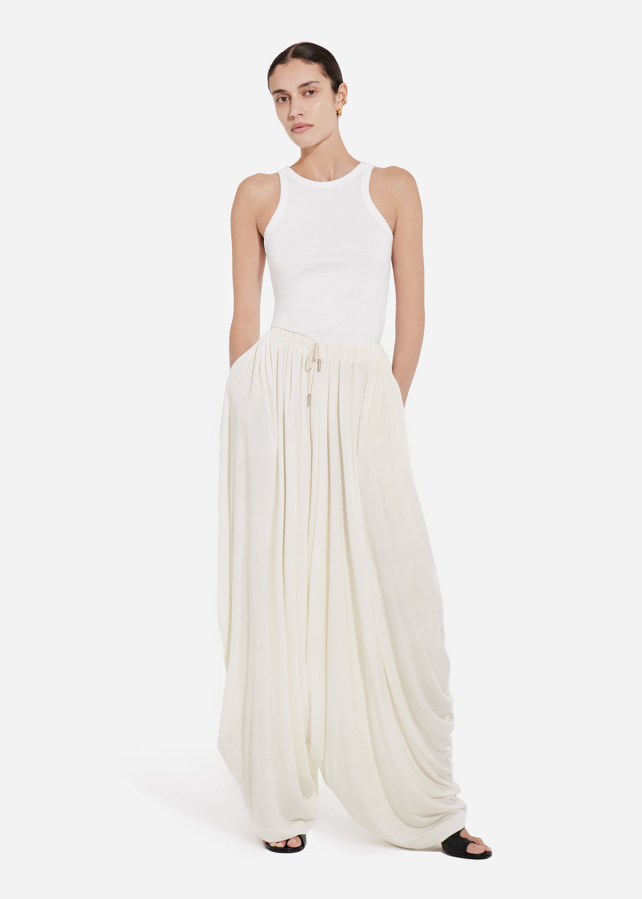 Elasticated Waist Gathered Pant in Viscose - Ivory
