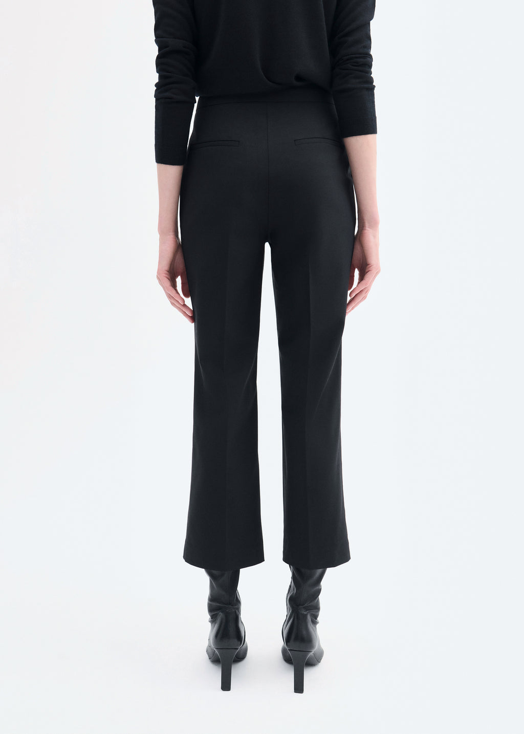 Cropped Cigarette Trouser in Virgin Wool - Black - CO