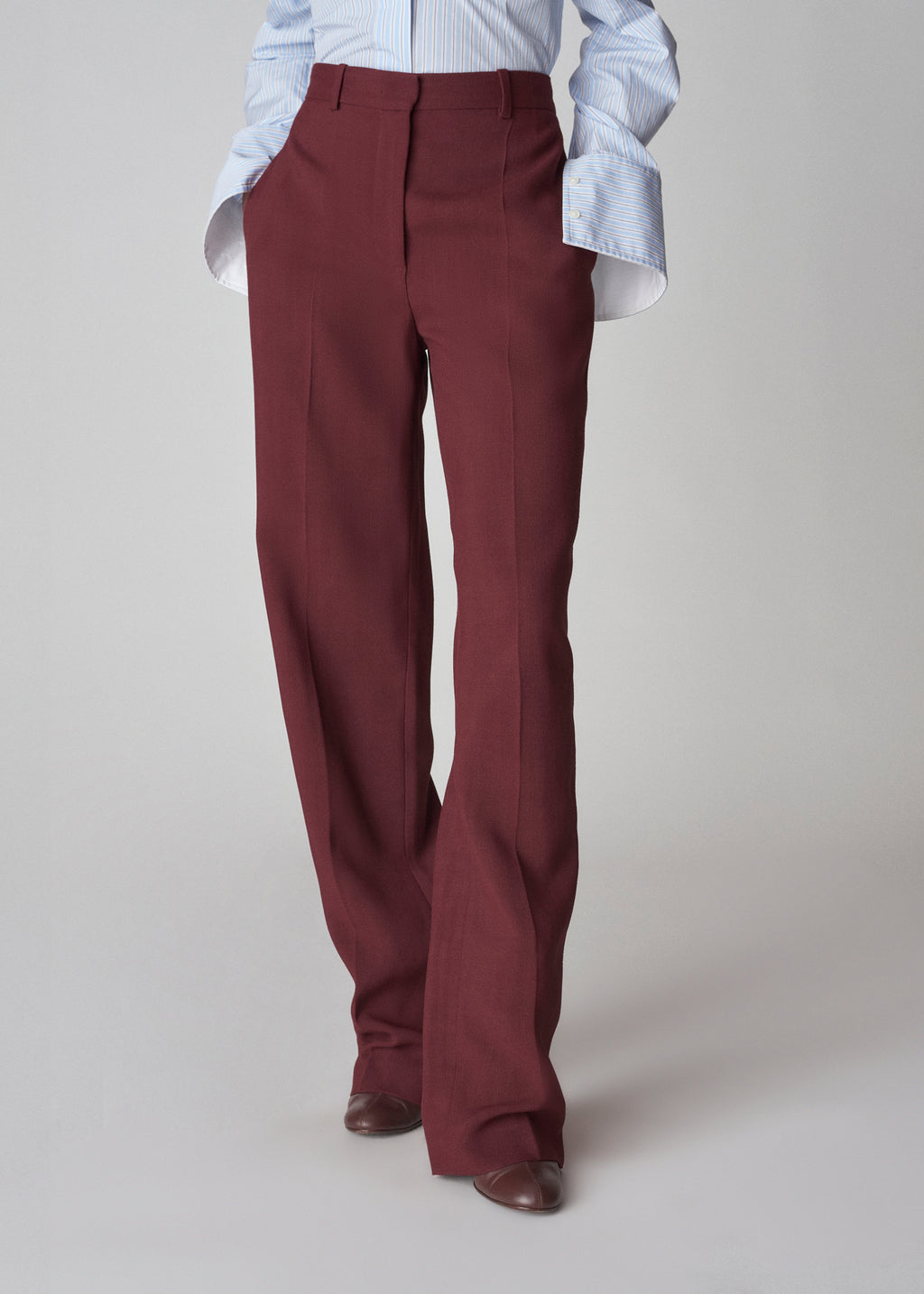 Straight Vented Pant in Twill - Bordeaux - CO