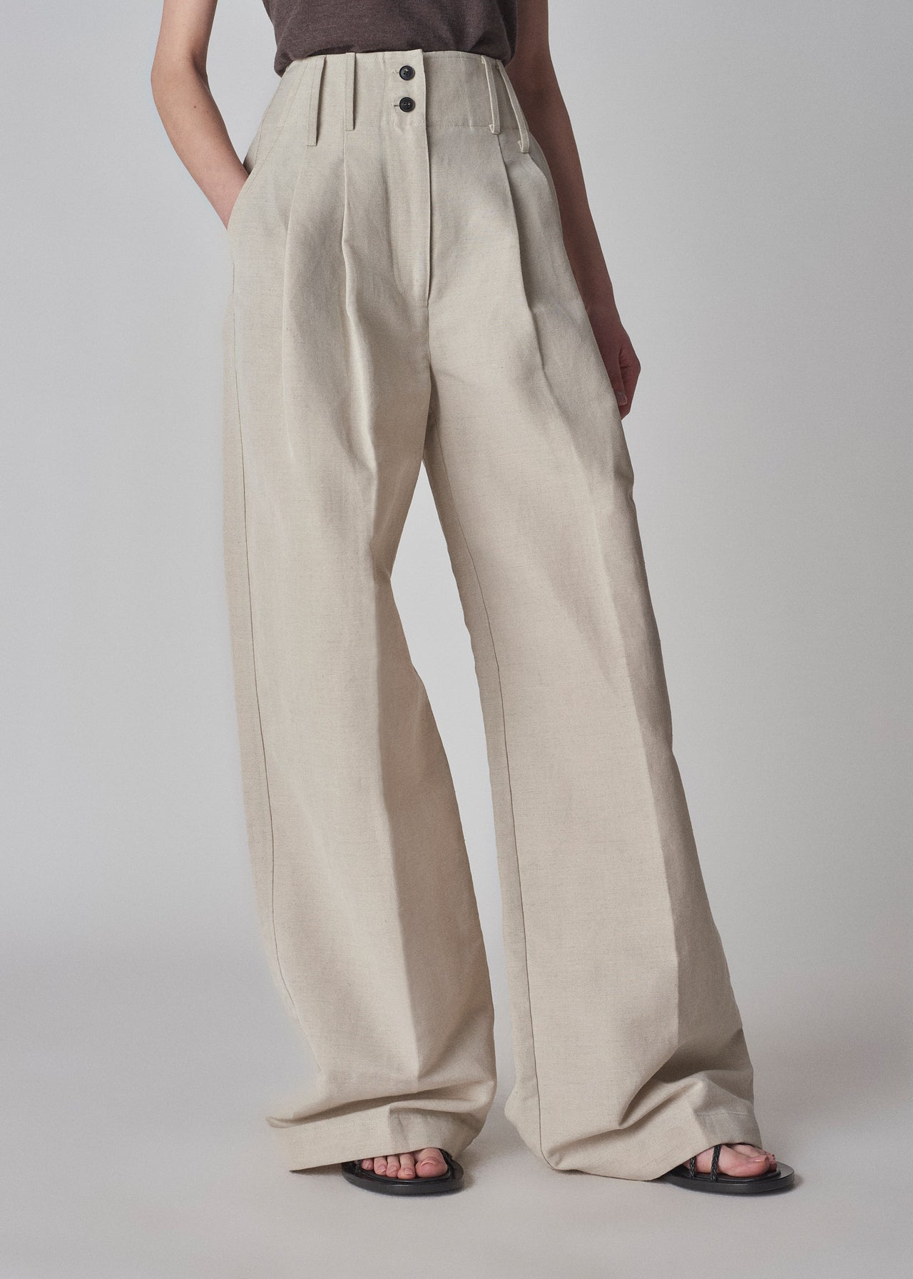 High Rise Trouser in Linen - Clay - CO