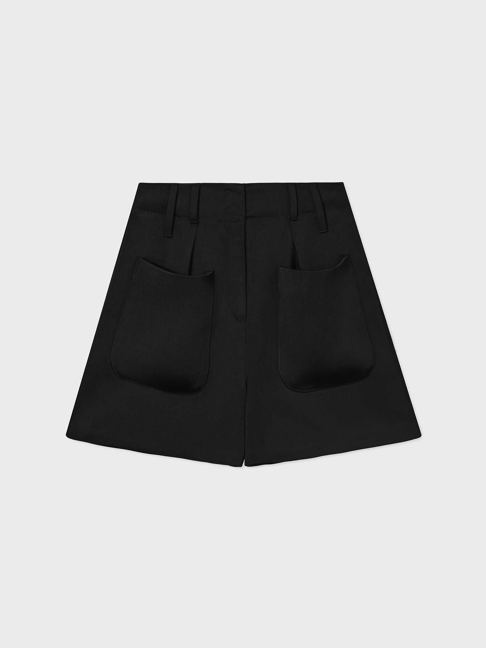 Sack Short in Satin Crepe - Black - CO Collections