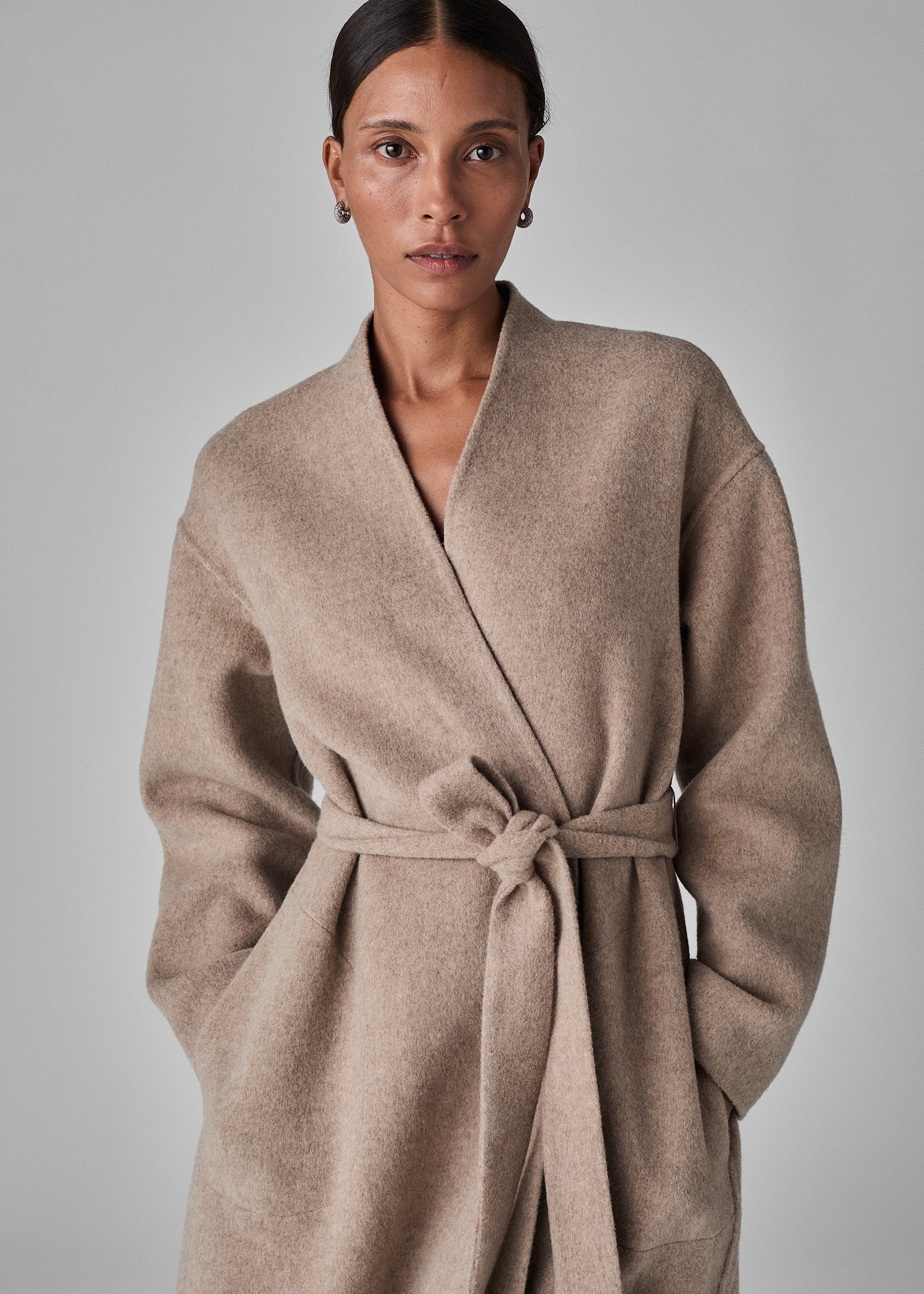 Wrap Coat in Double Faced Wool Cashmere  - Taupe - CO