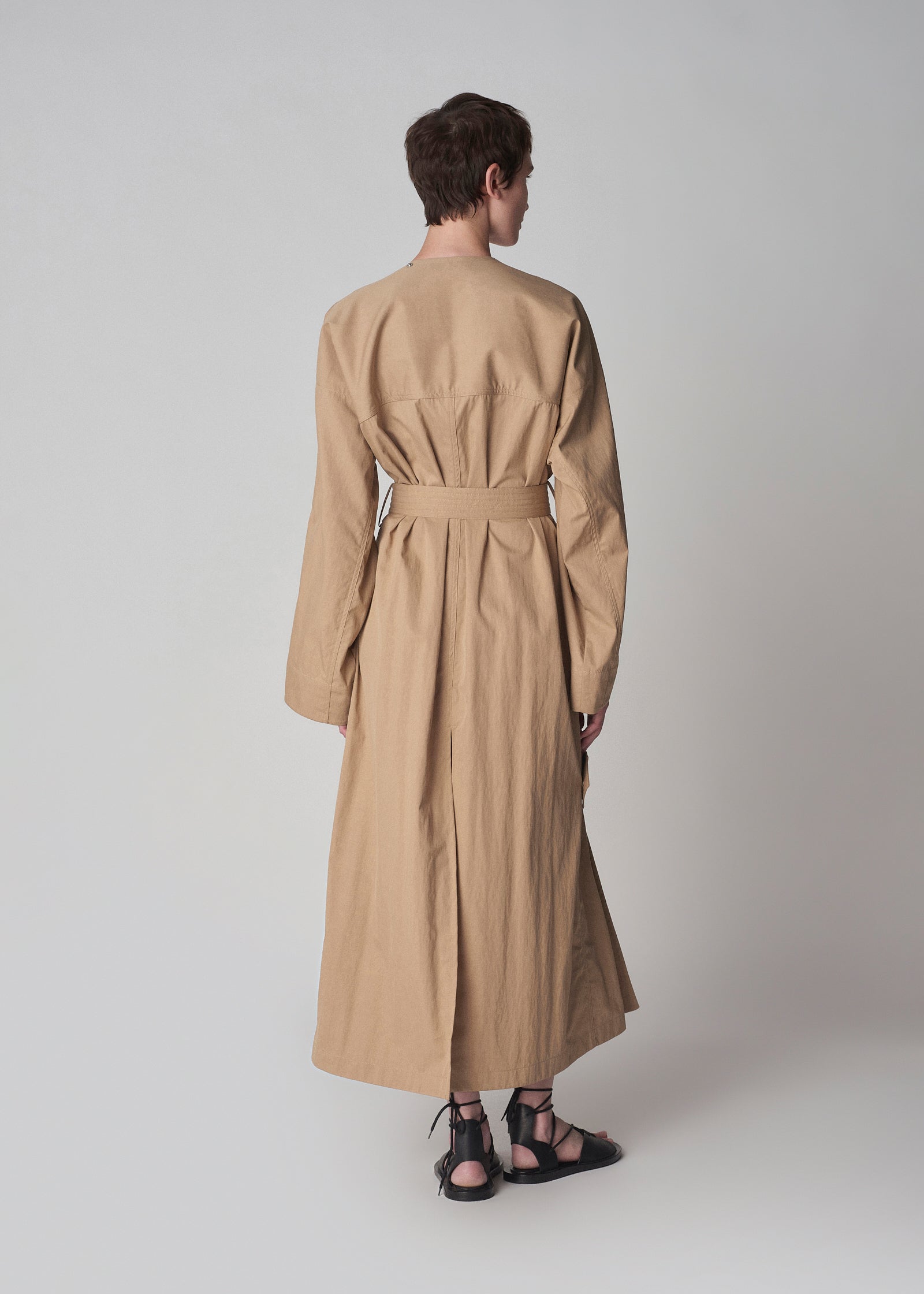 Wrapped Trench in Cotton Twill - Camel - CO Collections