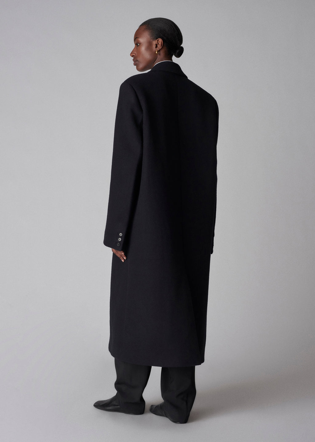 Single Button Coat in Melton Wool - Black - CO