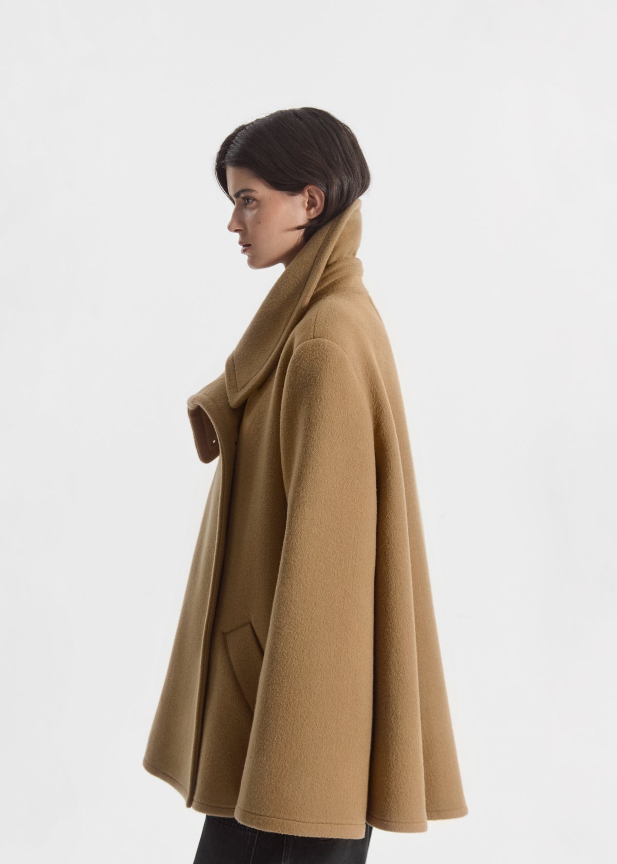 Flying Collar Swing Coat in Wool Cashmere - Camel, image 3 of 6