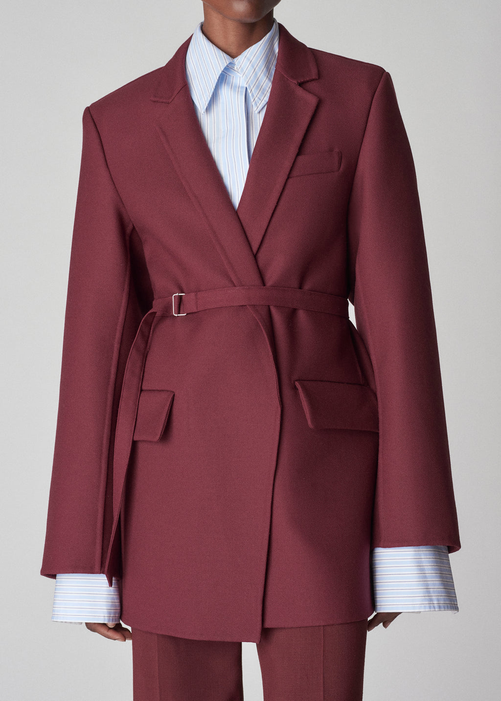 Belted Single Button Blazer in Virgin Wool - Bordeaux - CO