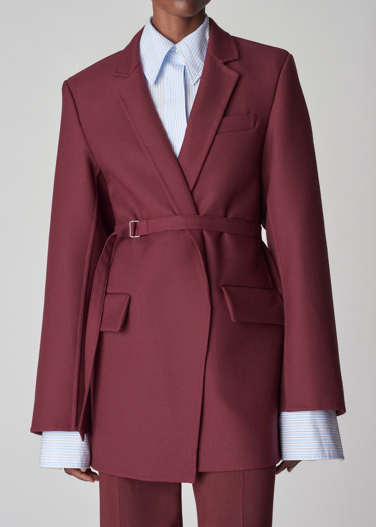 Belted Single Button Blazer in Virgin Wool - Bordeaux