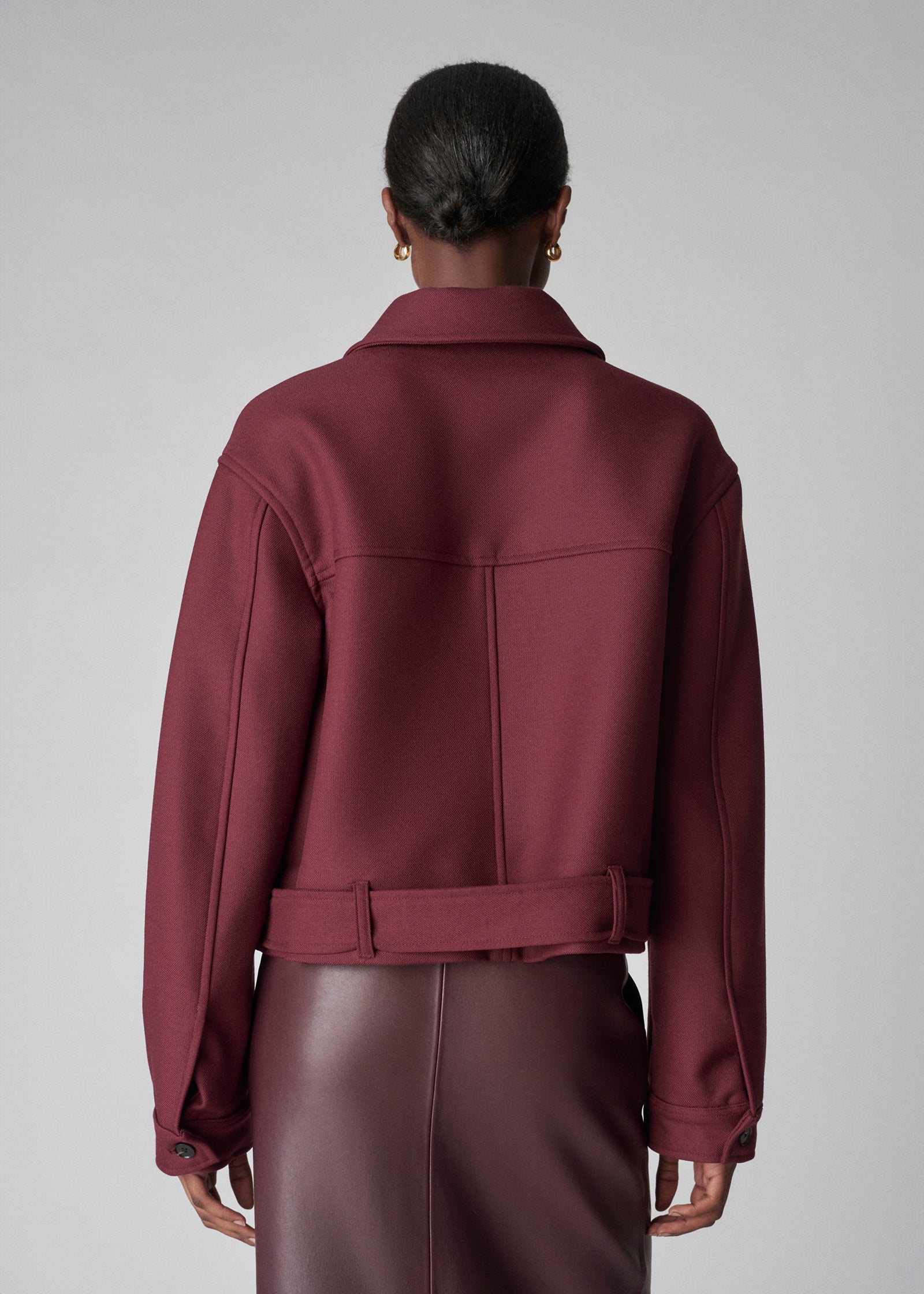 Cropped Jacket in Twill Suiting - Bordeaux