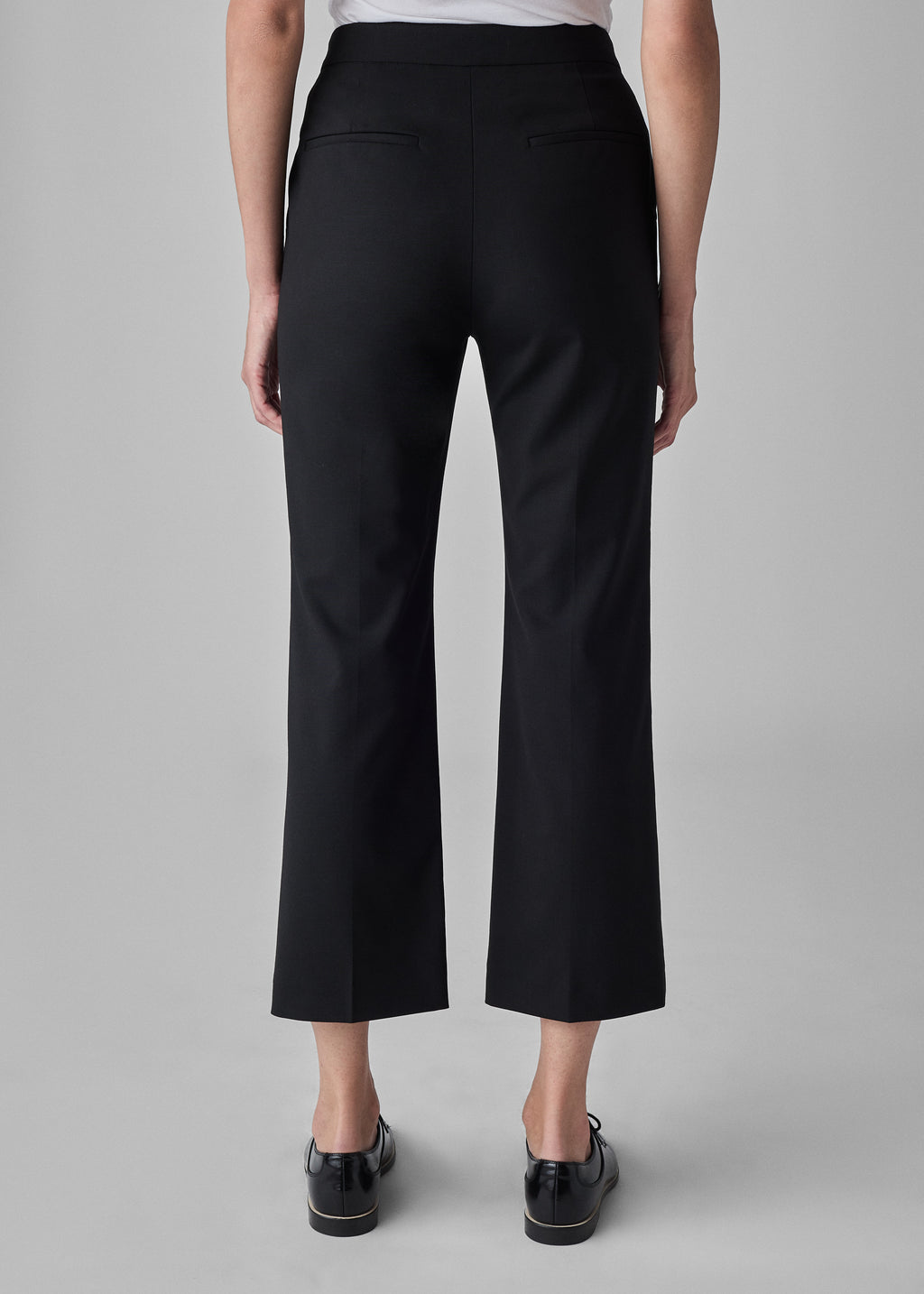 Cropped Cigarette Trouser in Virgin Wool - Black - CO