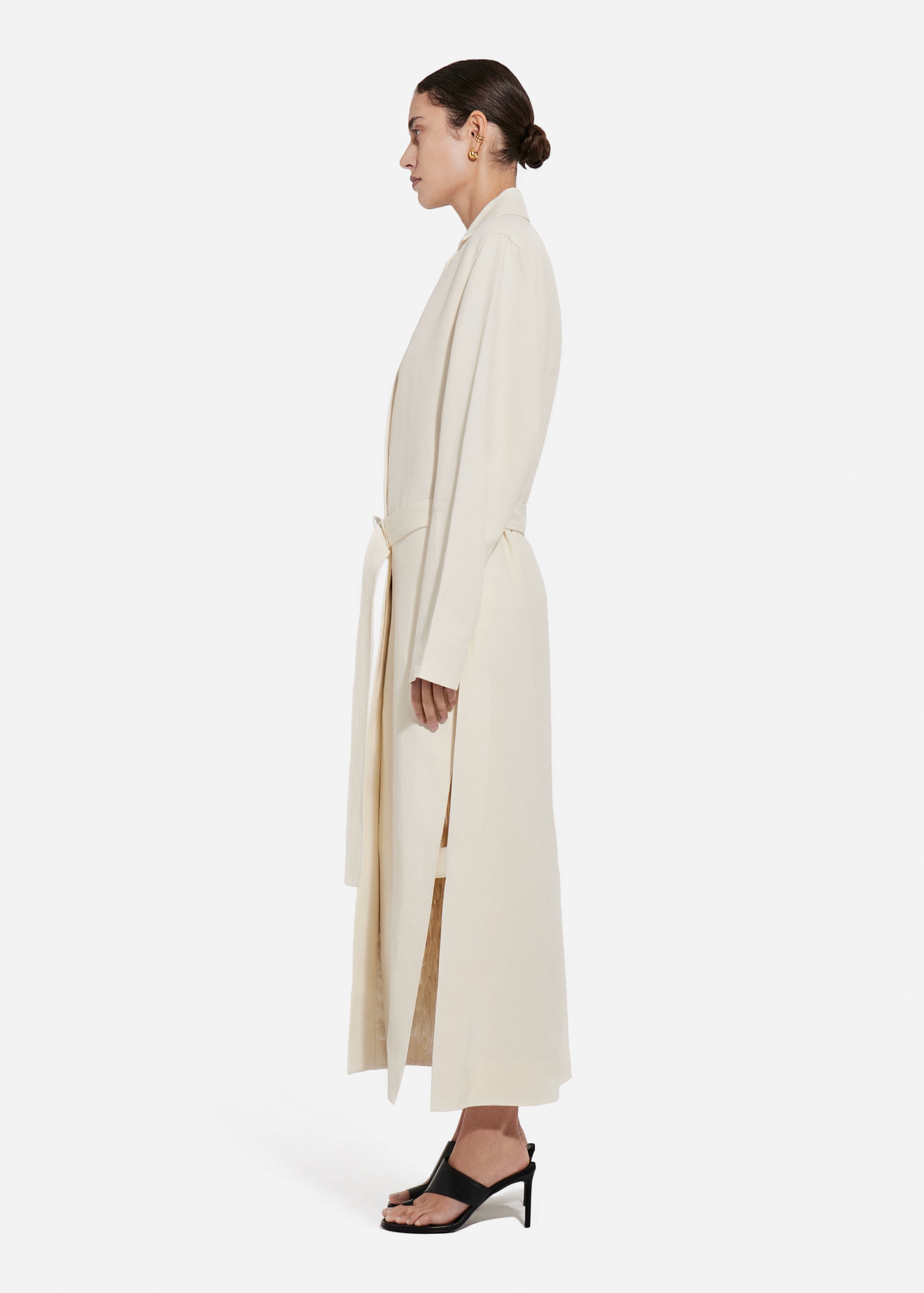 Belted Notch Collar Coat in Viscose Linen - Pearl