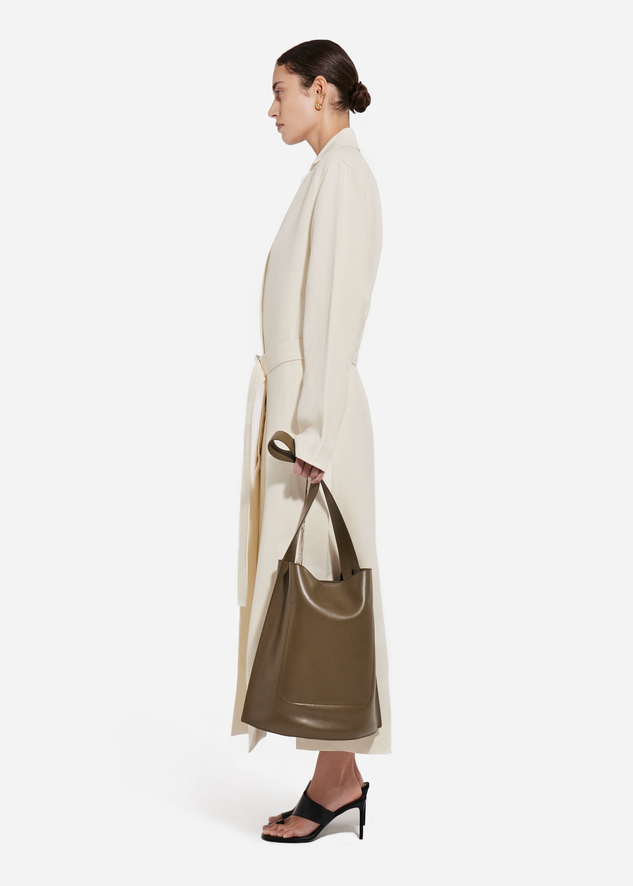 Belted Notch Collar Coat in Viscose Linen - Pearl