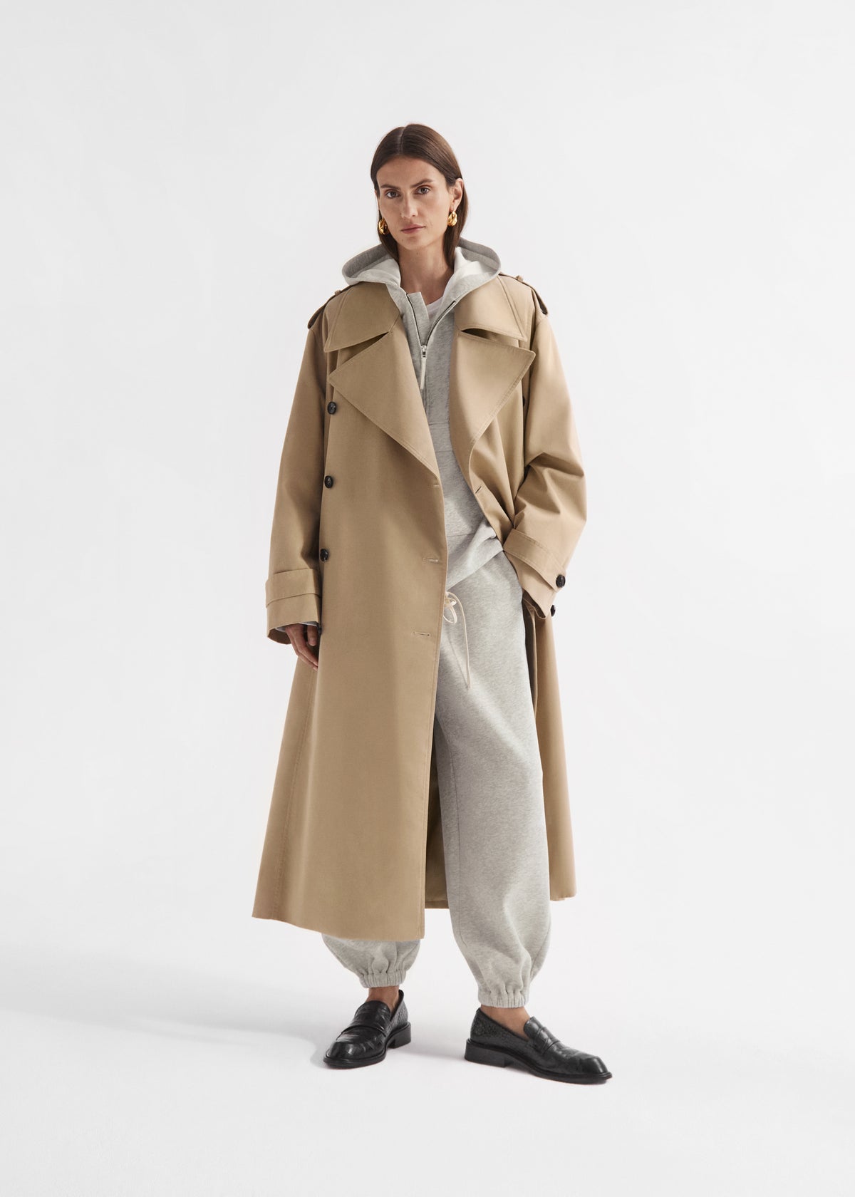 Oversized Trench in Cotton Twill - Camel, image 1 of 2