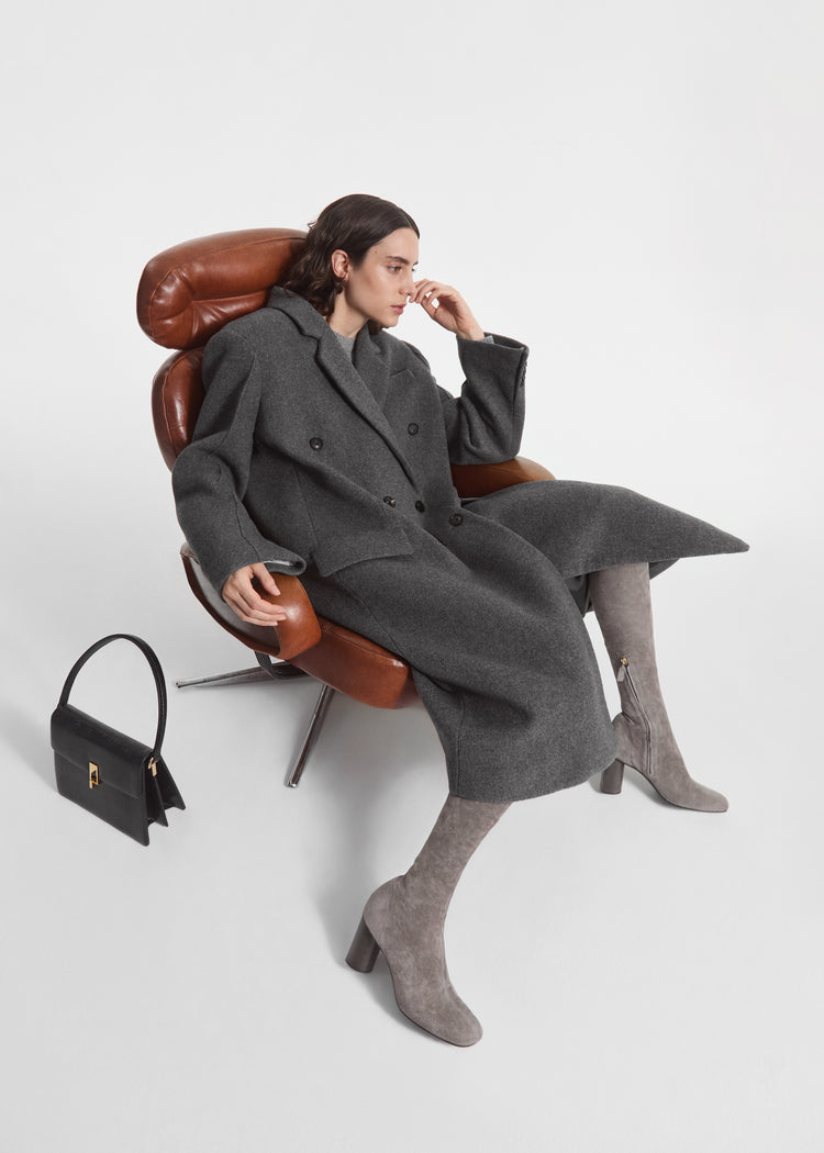 Oversized Double Breasted Coat in Wool Cashmere - Grey, image 2 of 8