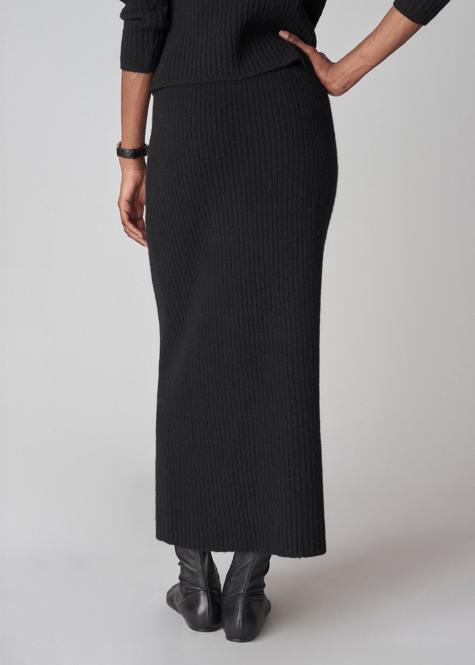 Midi Skirt in Tweed Knit - Black