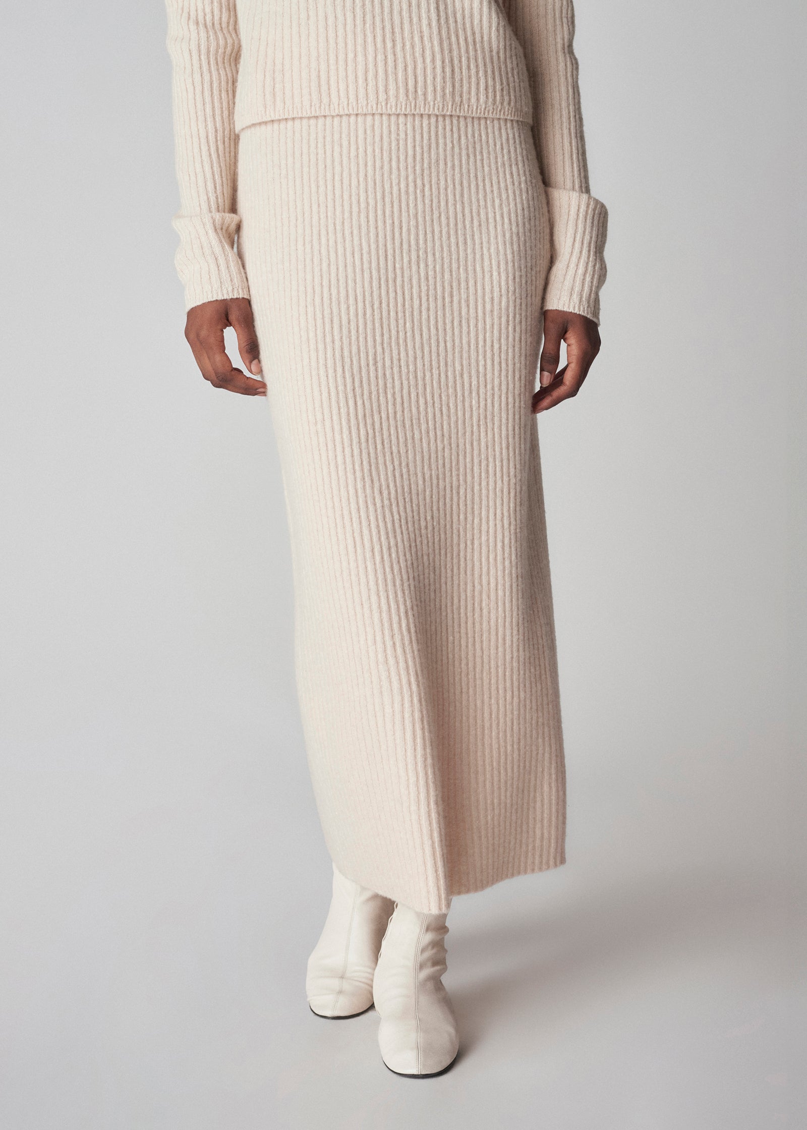 Midi Knit Skirt in Tweed Knit - Ivory