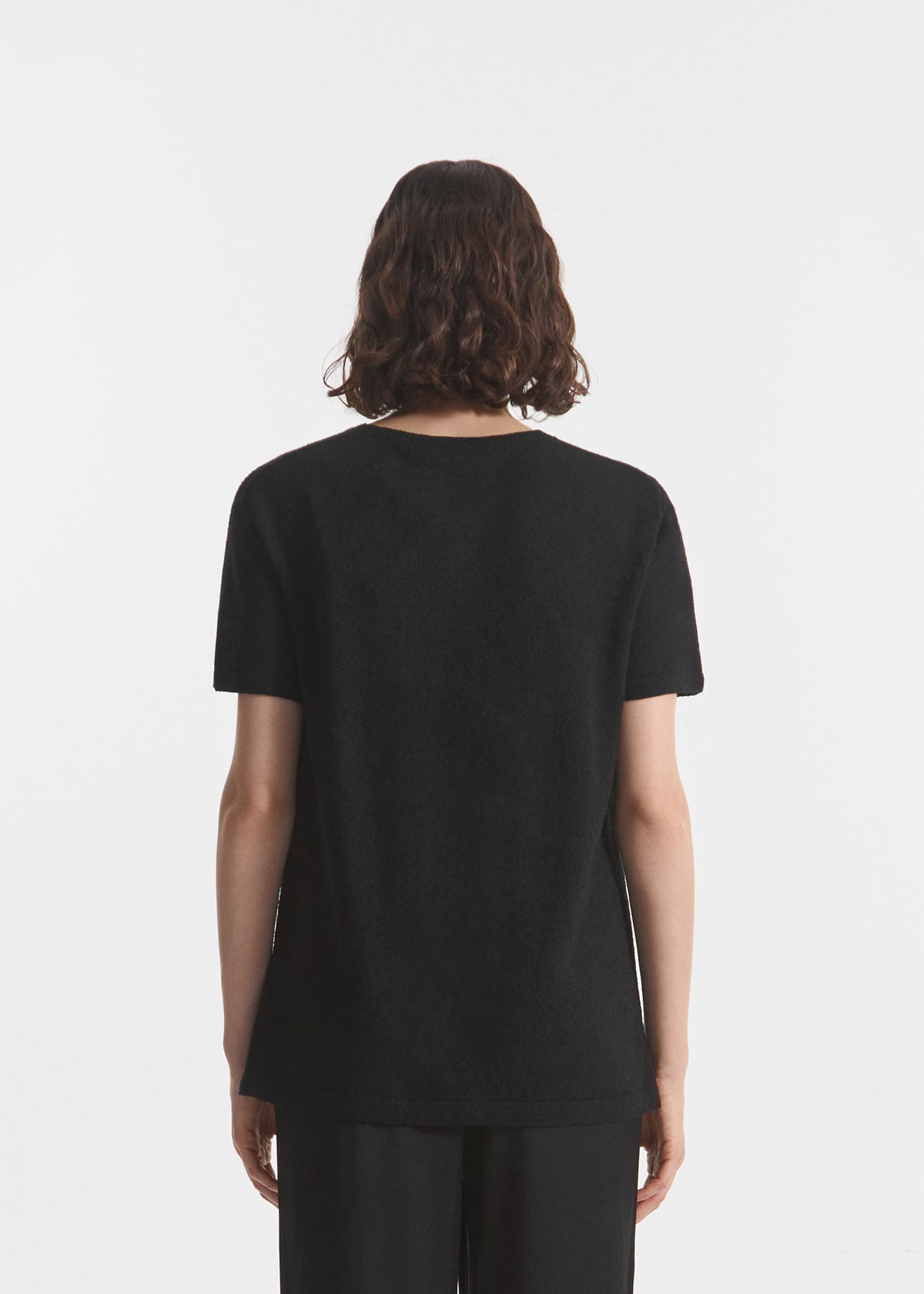 T-Shirt in Silk Linen - Black, image 3 of 4