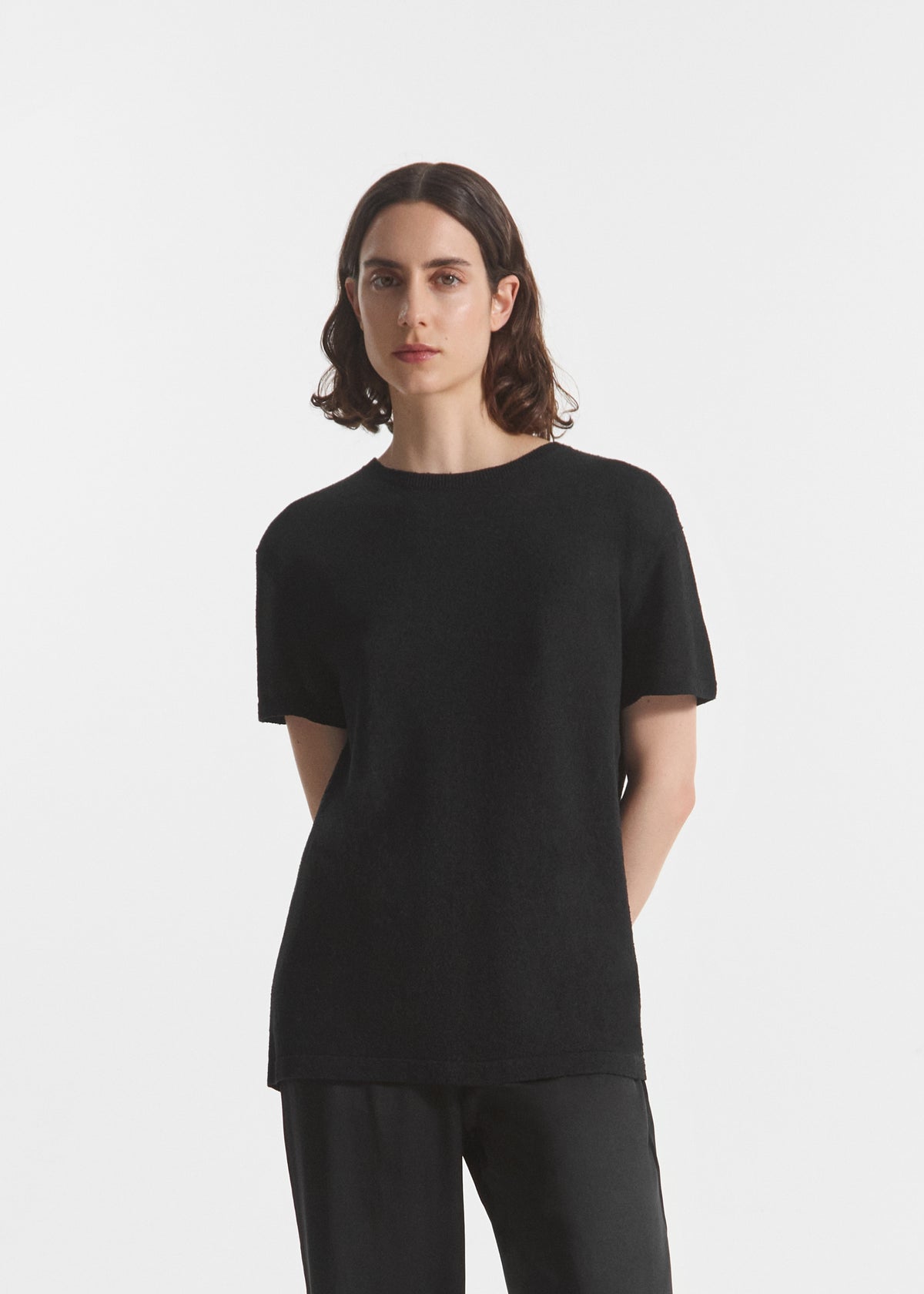 T-Shirt in Silk Linen - Black, image 1 of 4